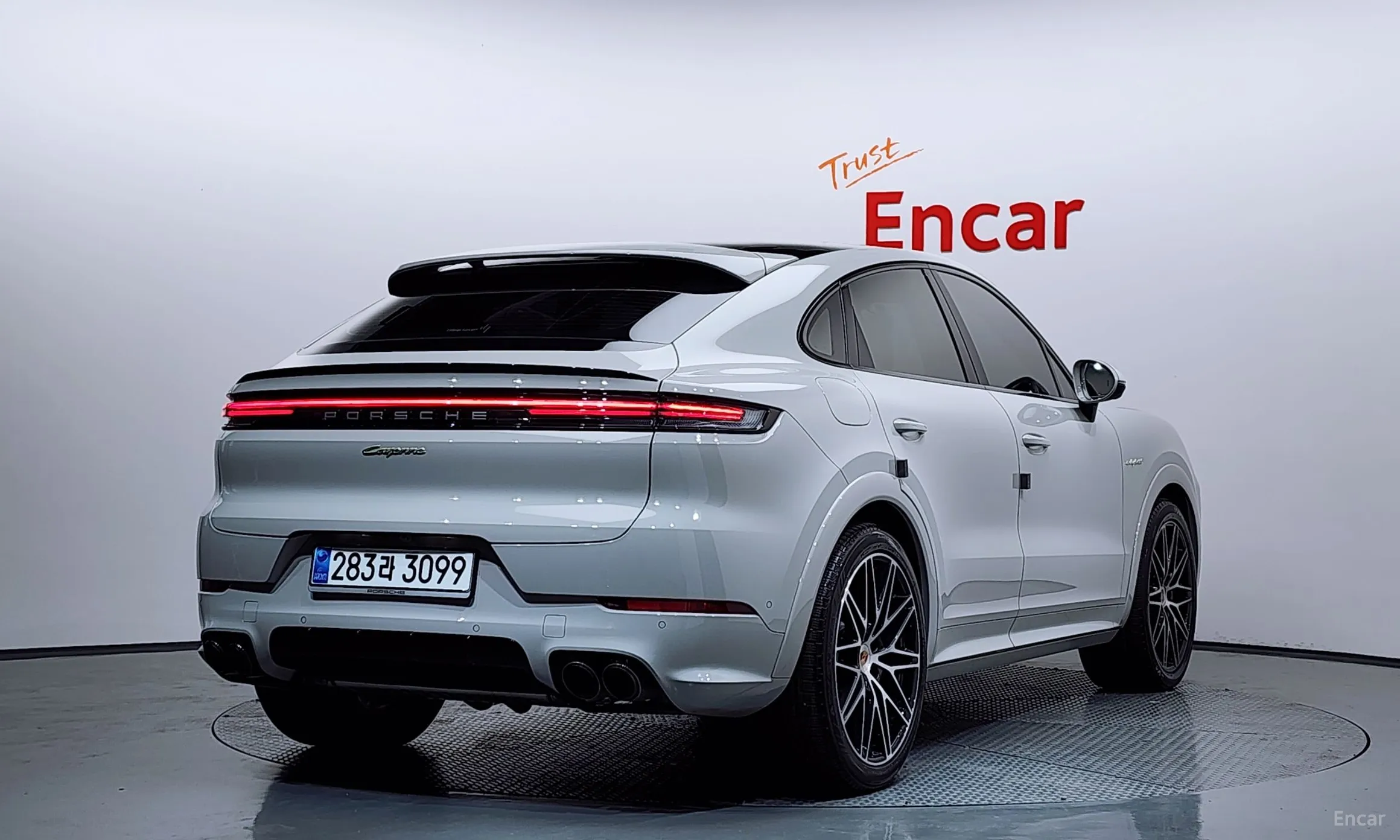 Porsche Cayenne (PO536) превью 2
