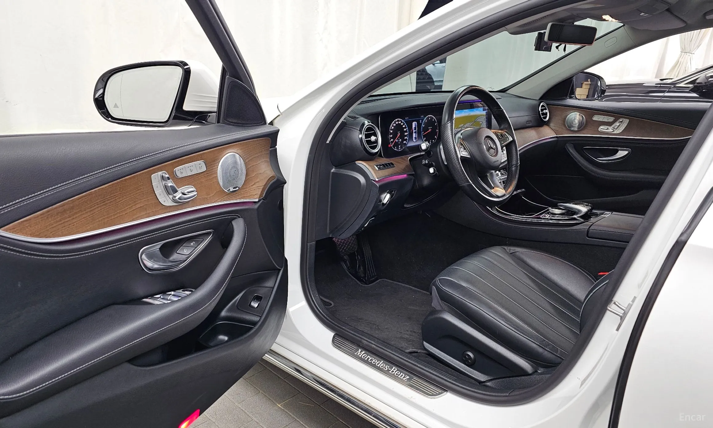 Mercedes Benz E-Class W213 превью 10