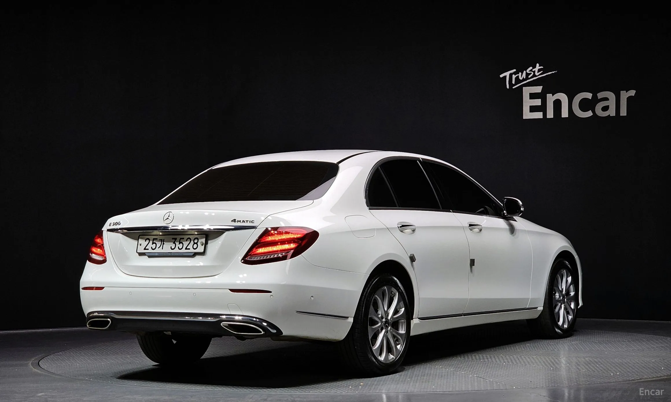 Mercedes Benz E-Class W213 превью 2