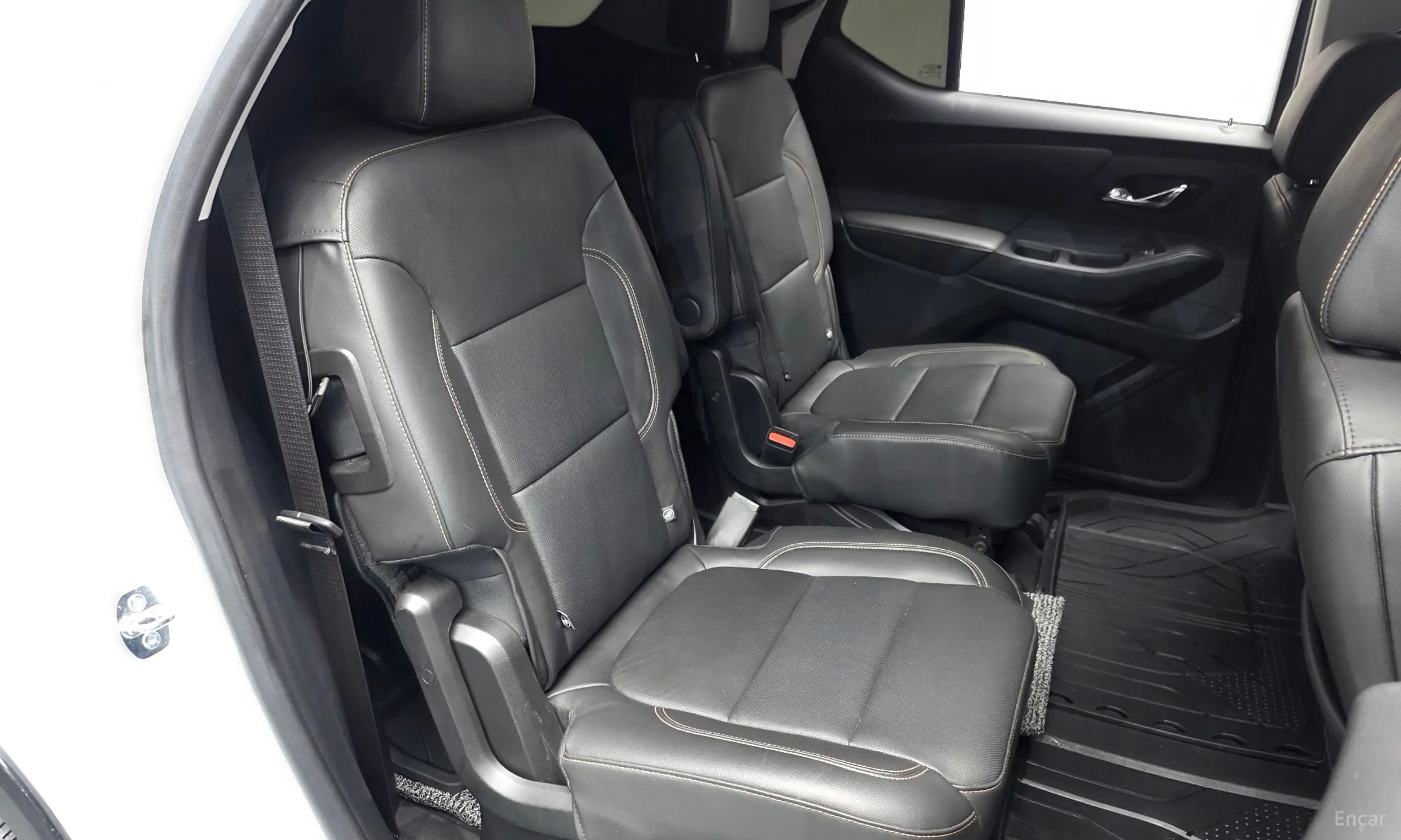 Chevrolet (GM Daewoo) Traverse превью 12
