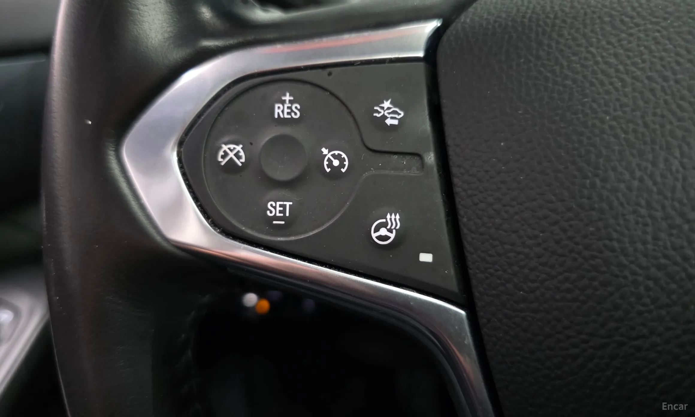 Chevrolet (GM Daewoo) Traverse превью 18