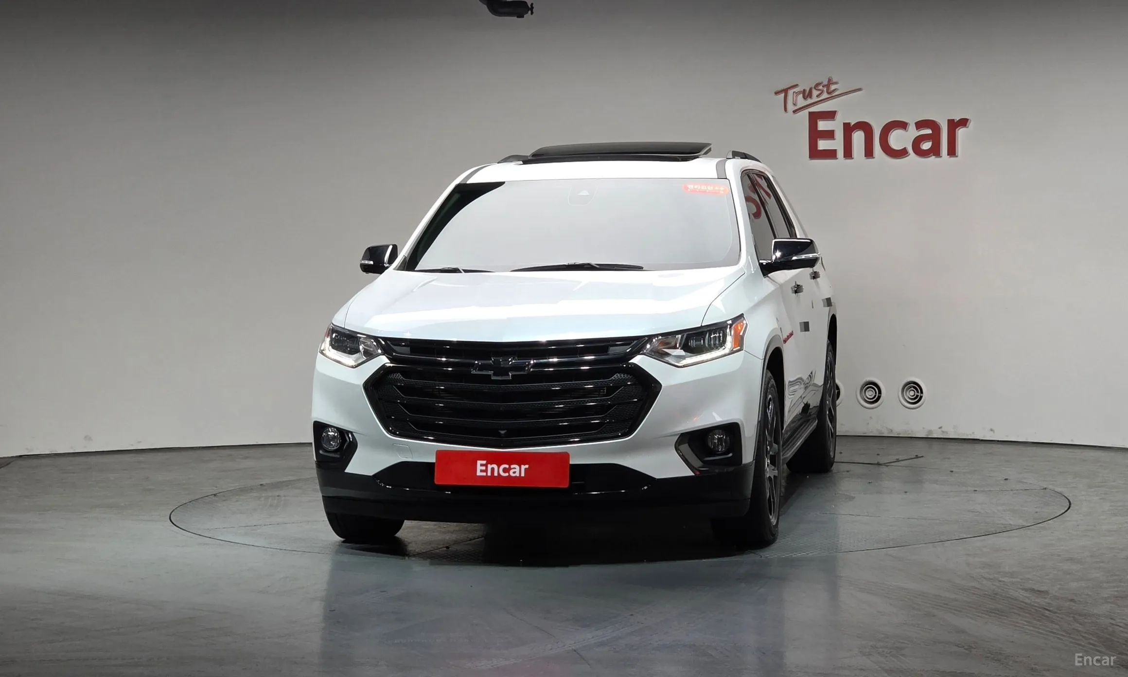 Chevrolet (GM Daewoo) Traverse превью 3