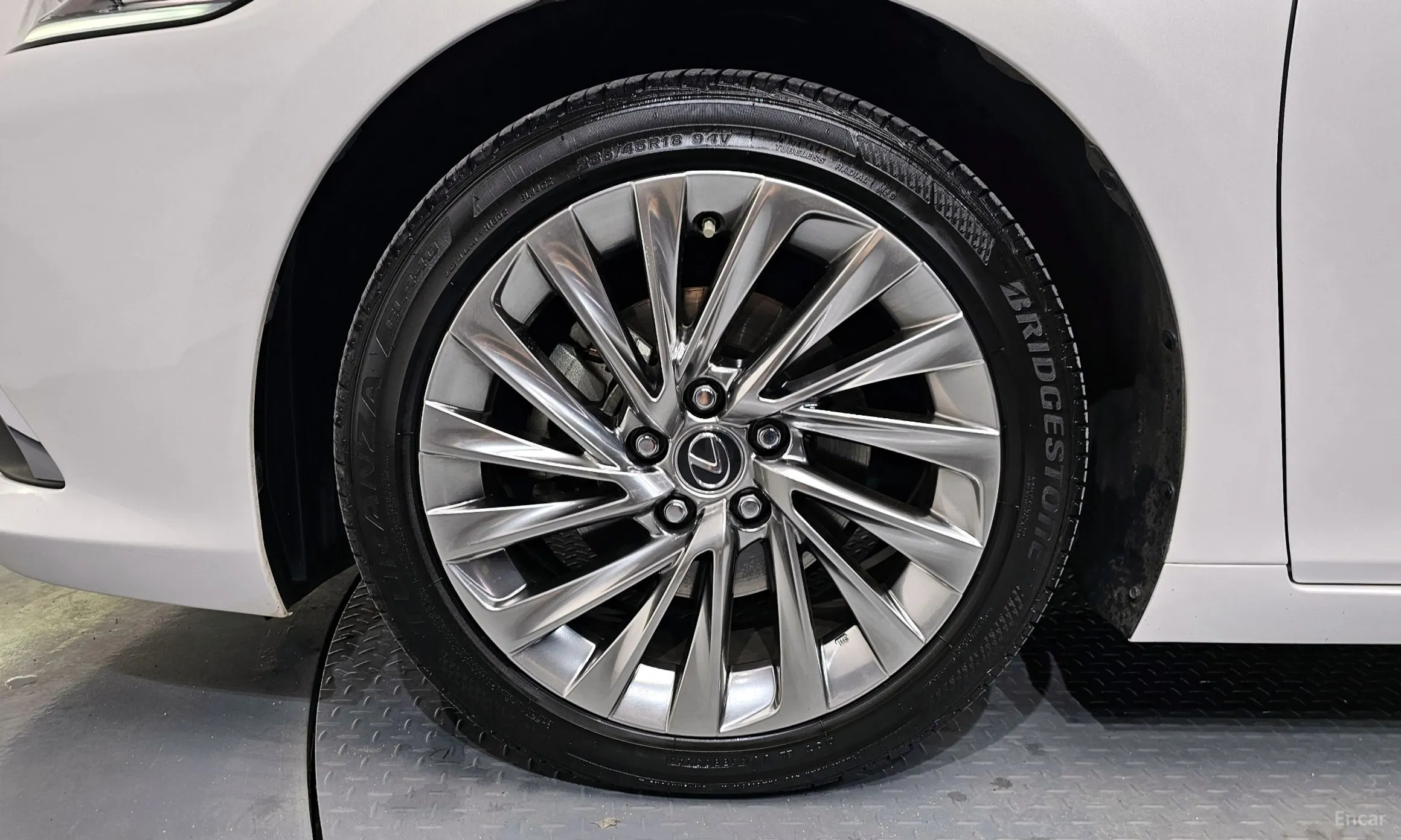 Lexus ES300h 7th Generation превью 5