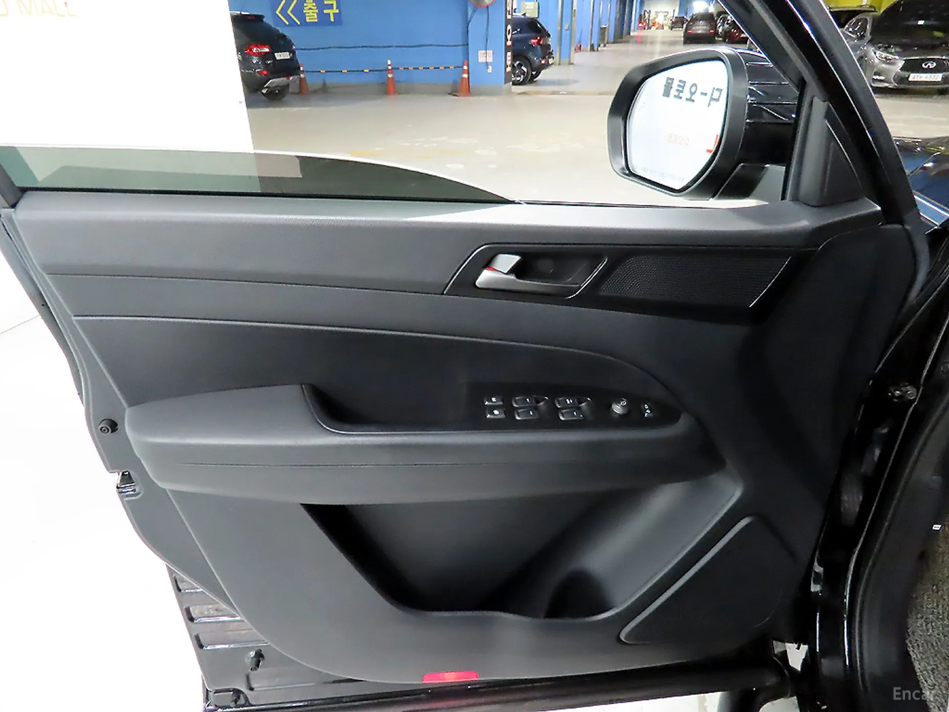 KG Mobility (SsangYong) Rexton Sports превью 13