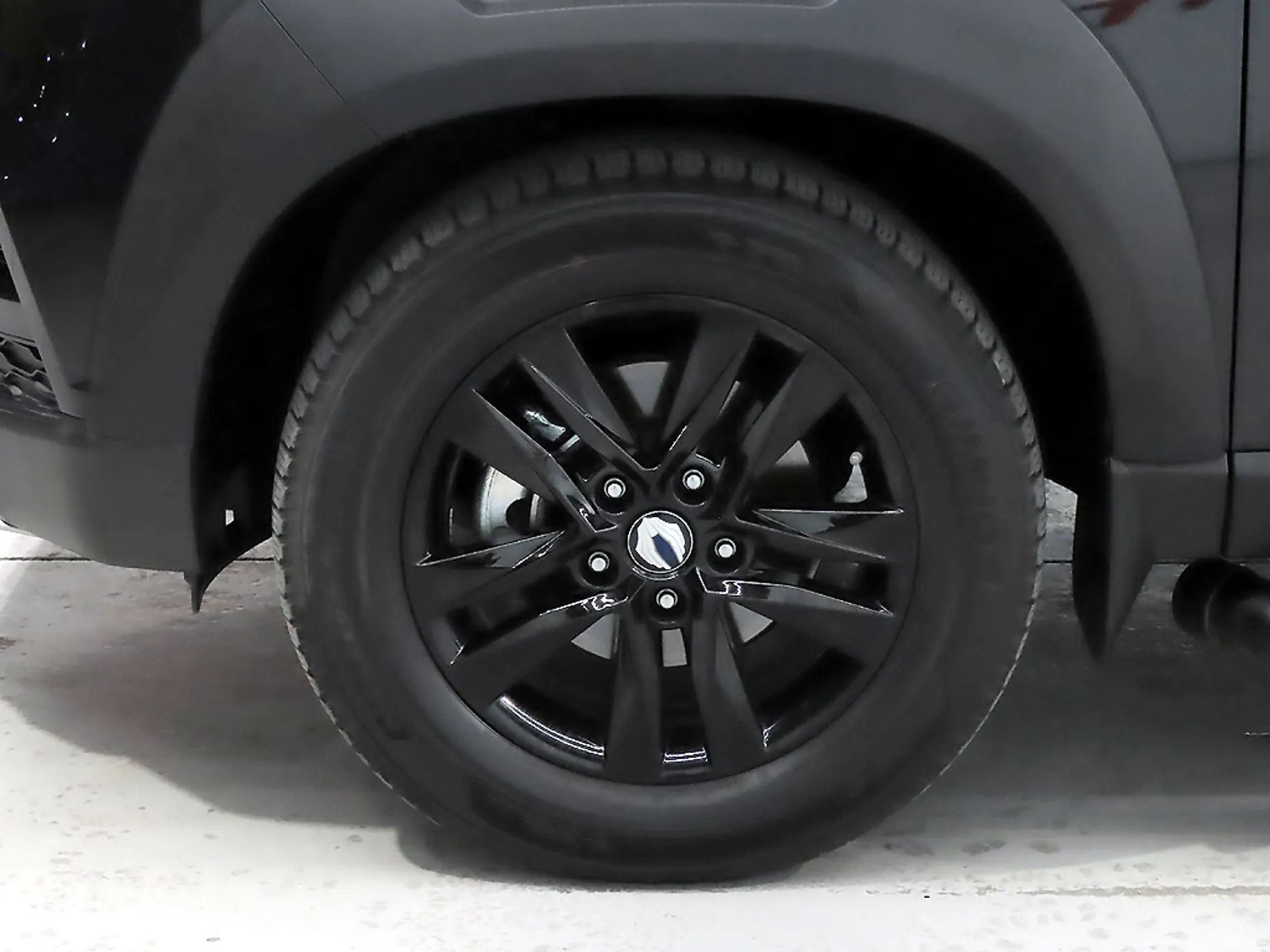 KG Mobility (SsangYong) Rexton Sports превью 5