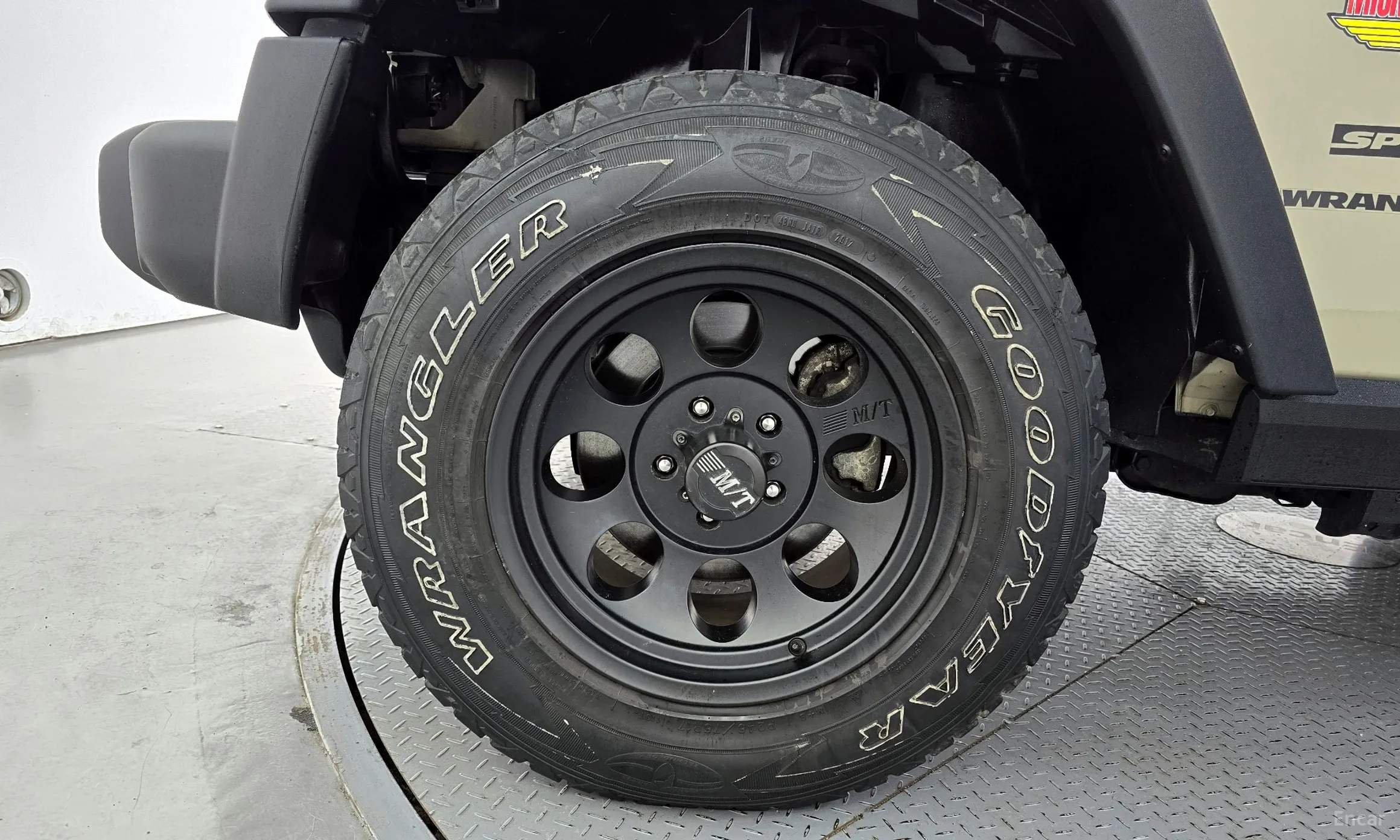 Jeep Wrangler (JK) превью 5