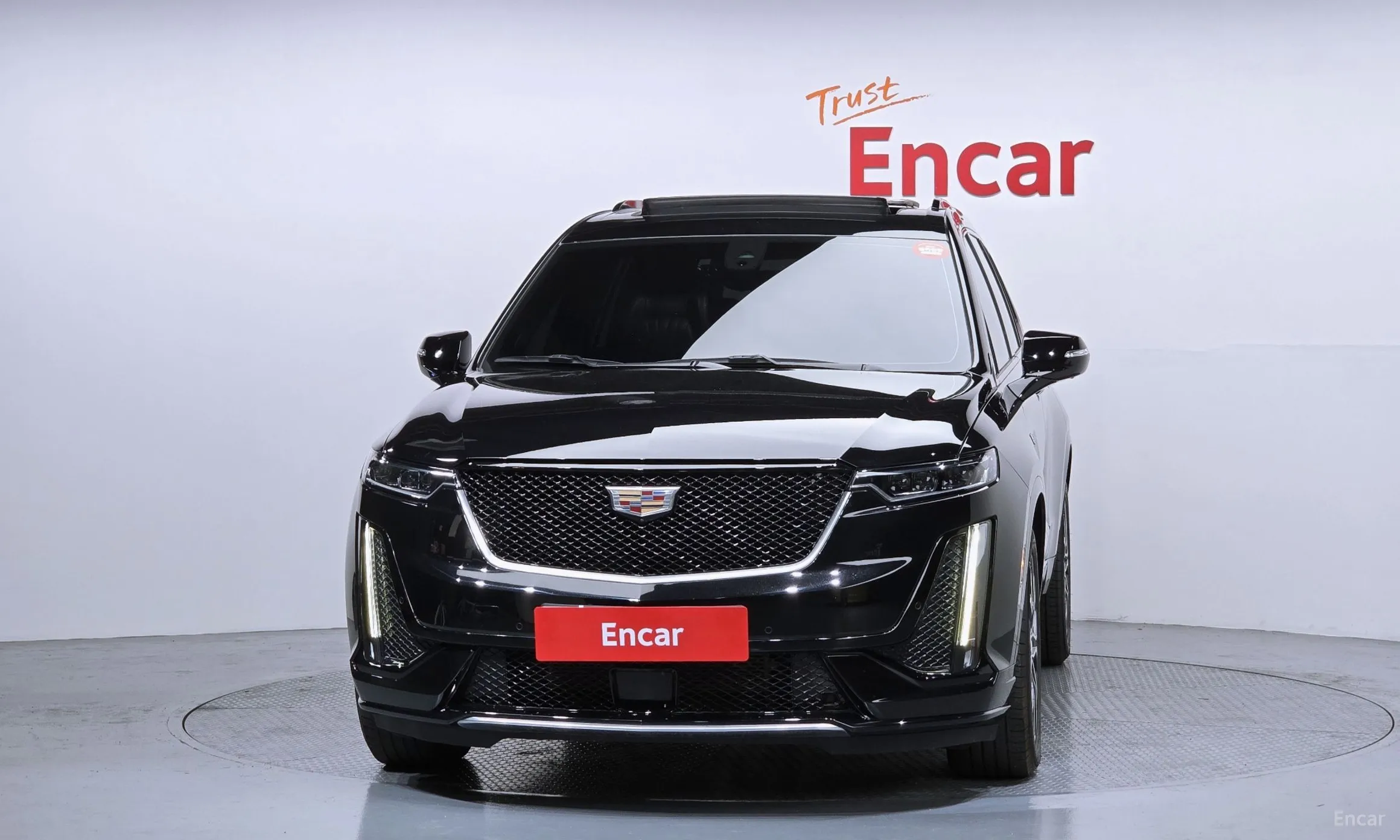 Cadillac XT6 превью 3