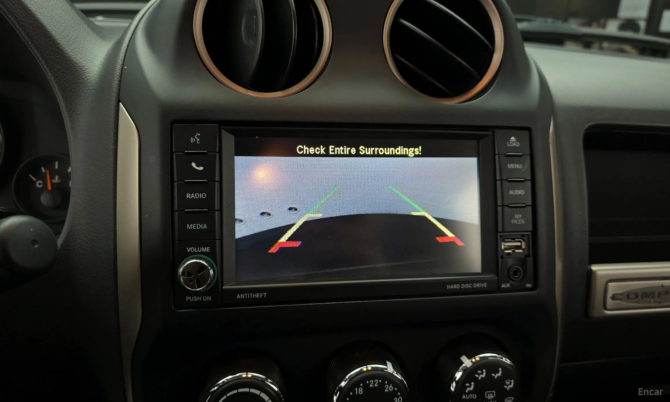 Jeep Compass превью 15