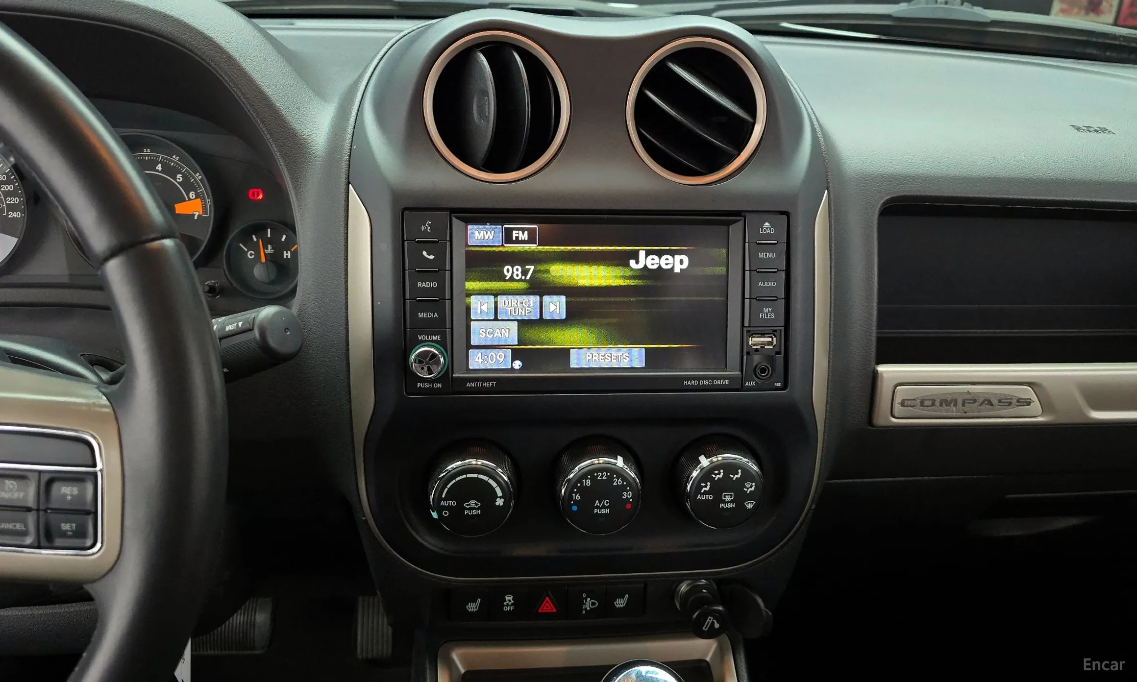 Jeep Compass превью 17