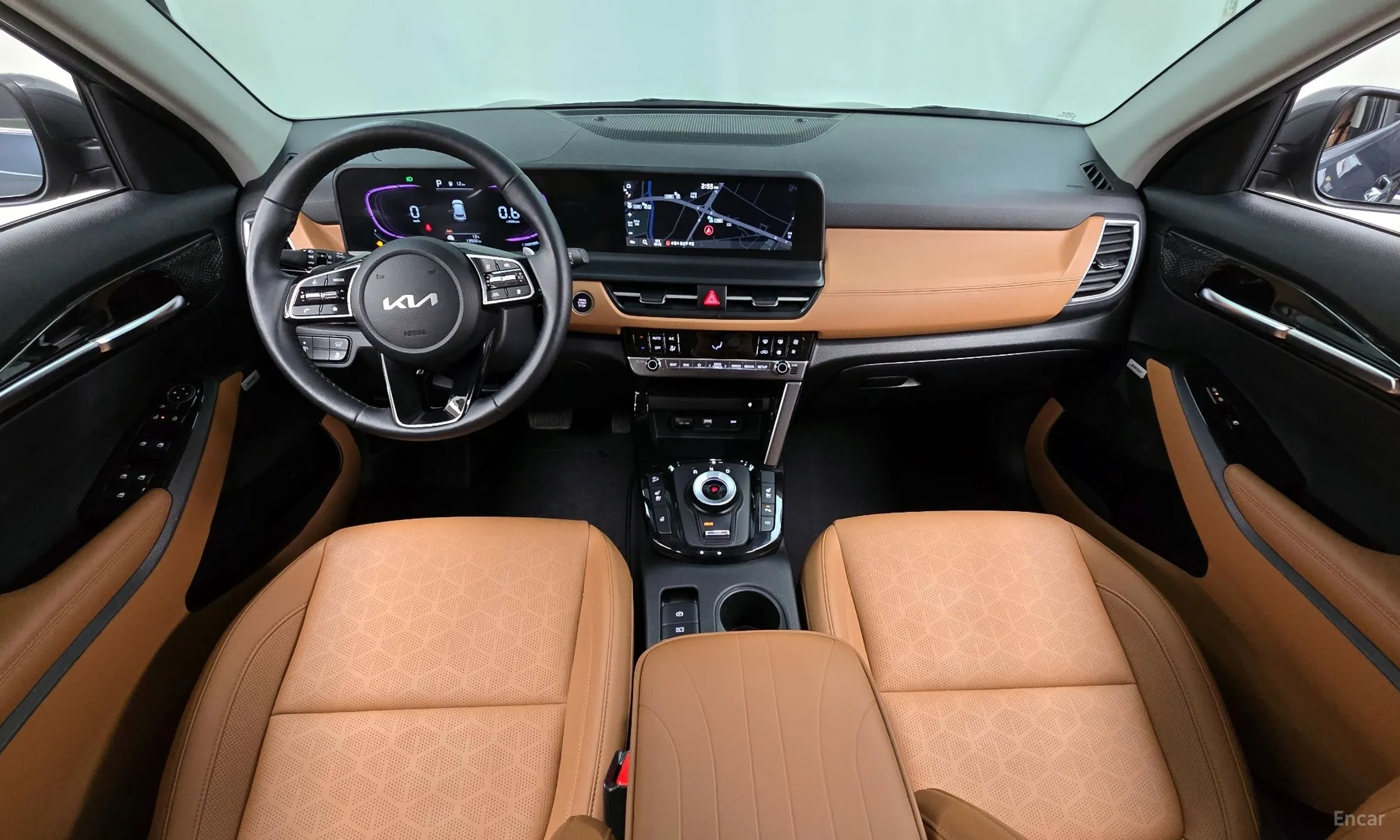 Kia Seltos превью 7