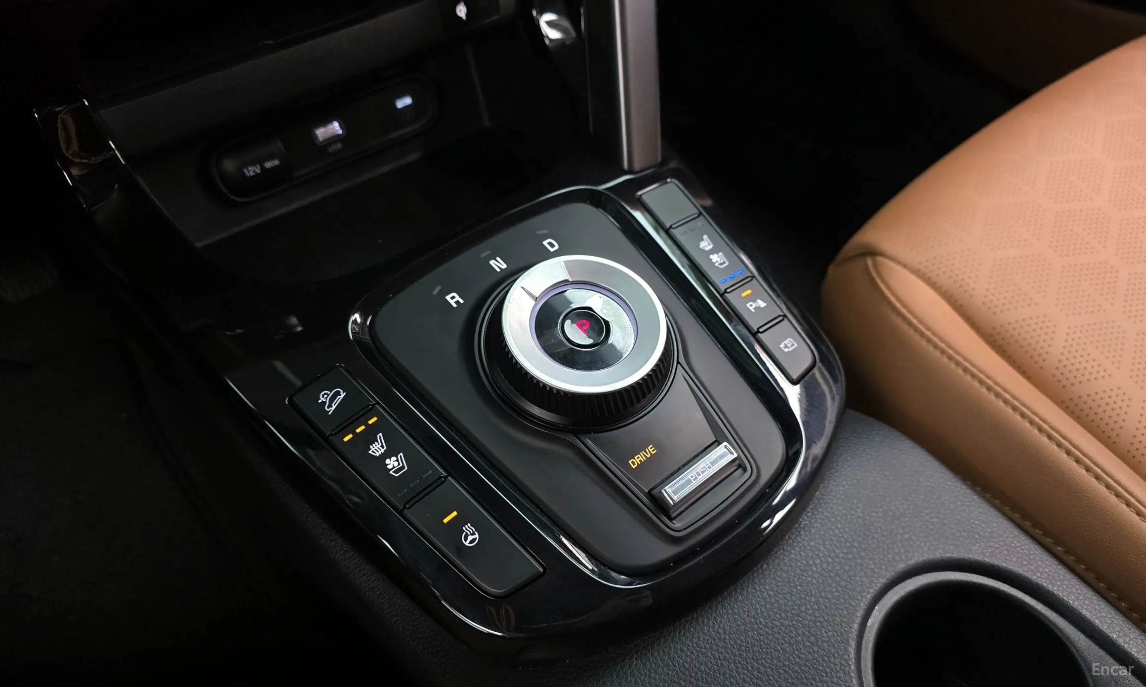 Kia Seltos превью 9