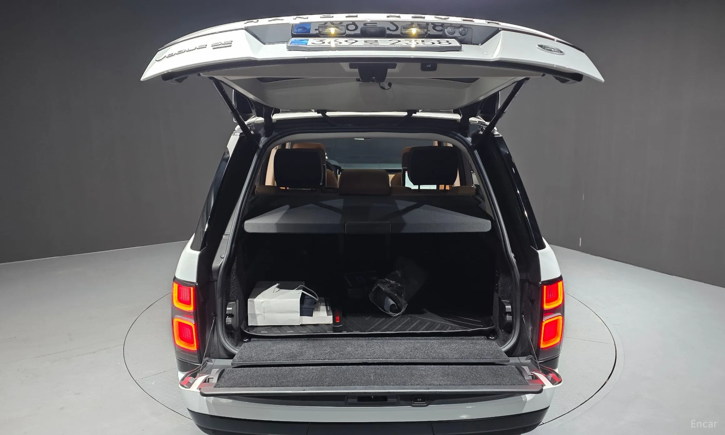 Land Rover Range Rover 4th Generation превью 20