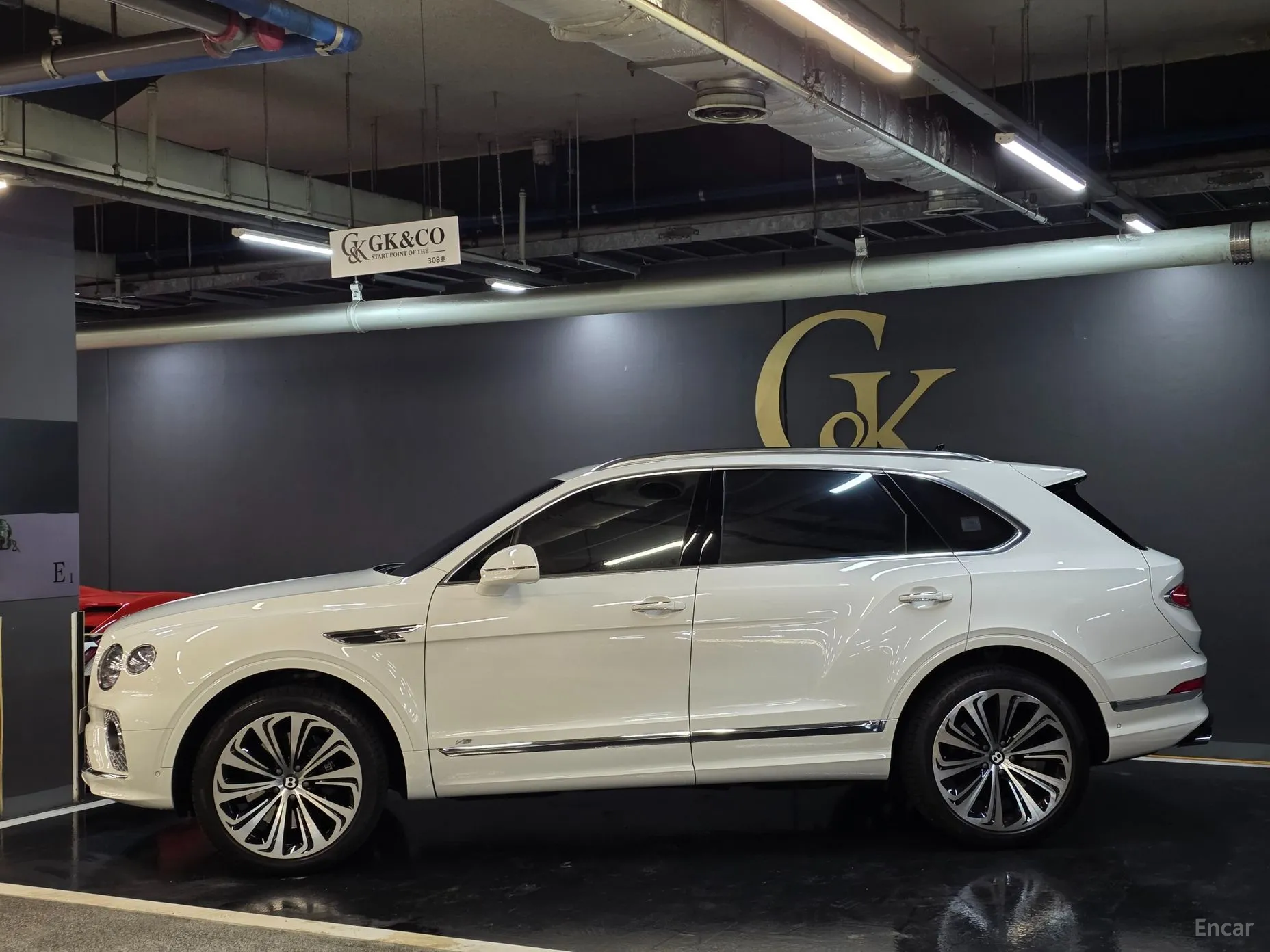 Bentley Bentayga превью 3