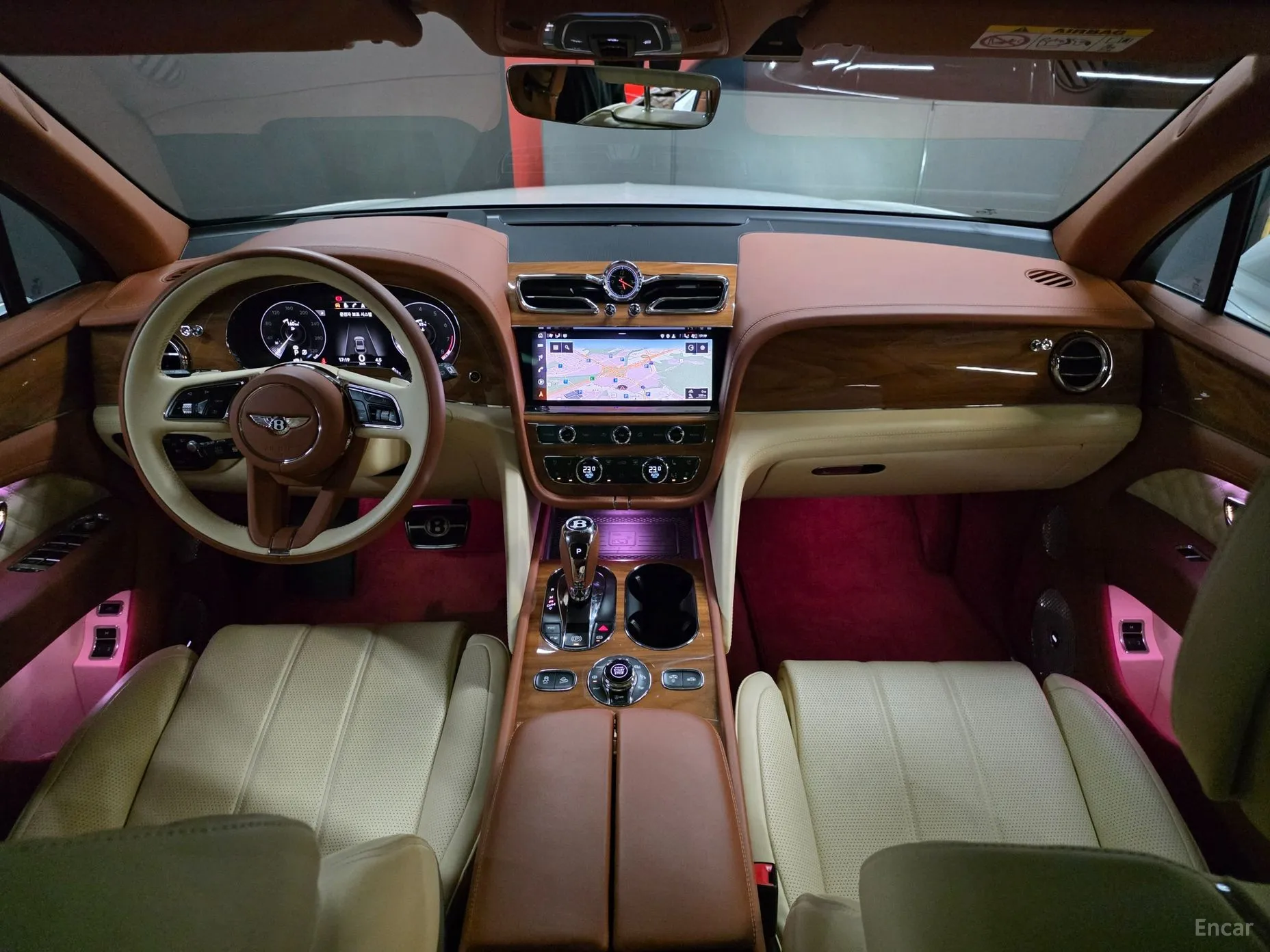 Bentley Bentayga превью 5