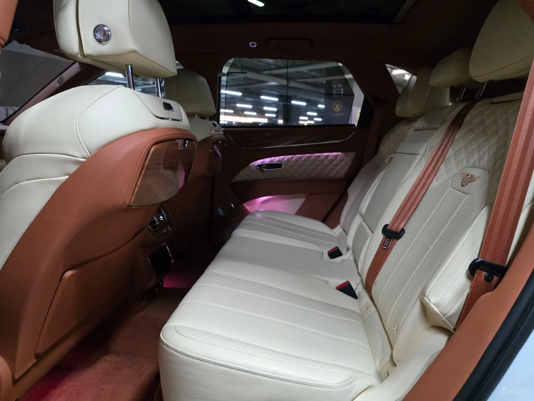 Bentley Bentayga превью 8