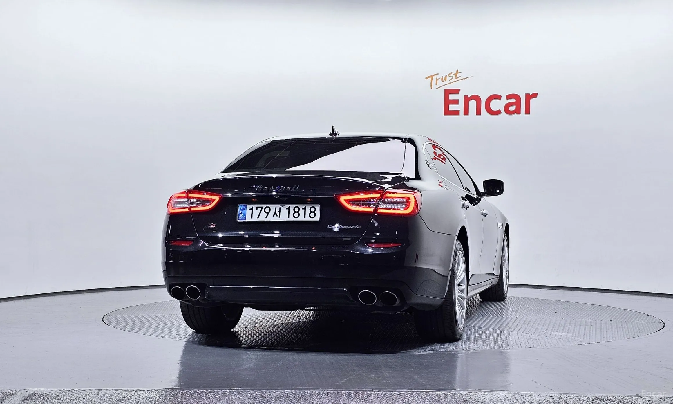 Maserati Quattroporte превью 4
