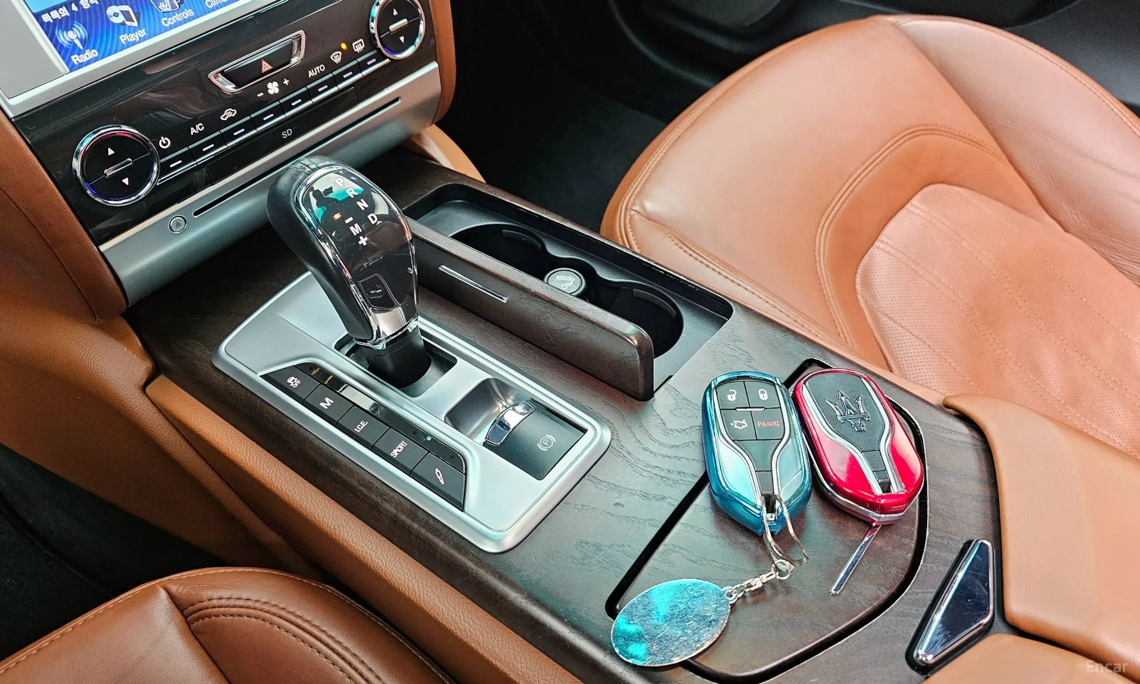 Maserati Quattroporte превью 9