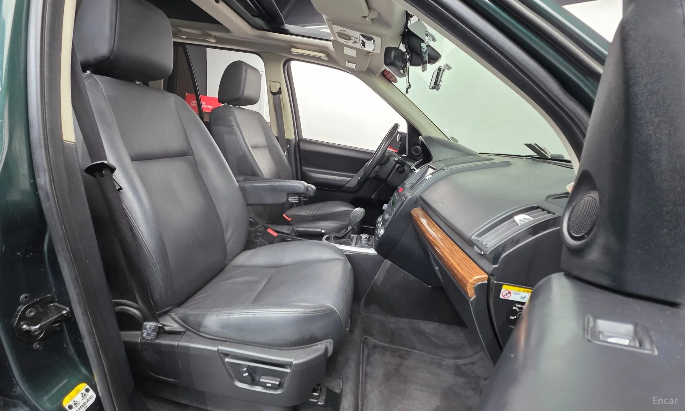 Land Rover Freelander 2 превью 10