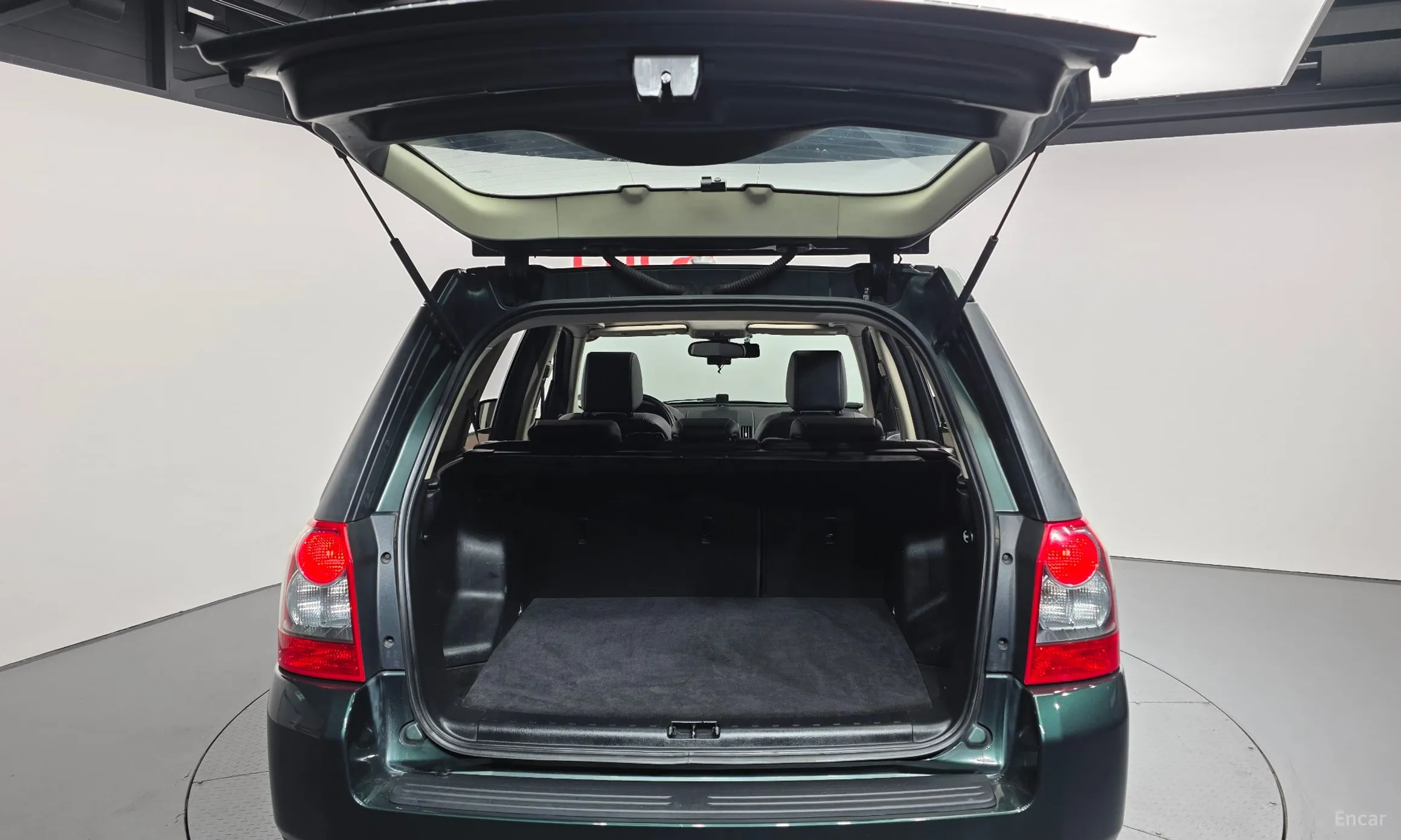 Land Rover Freelander 2 превью 20
