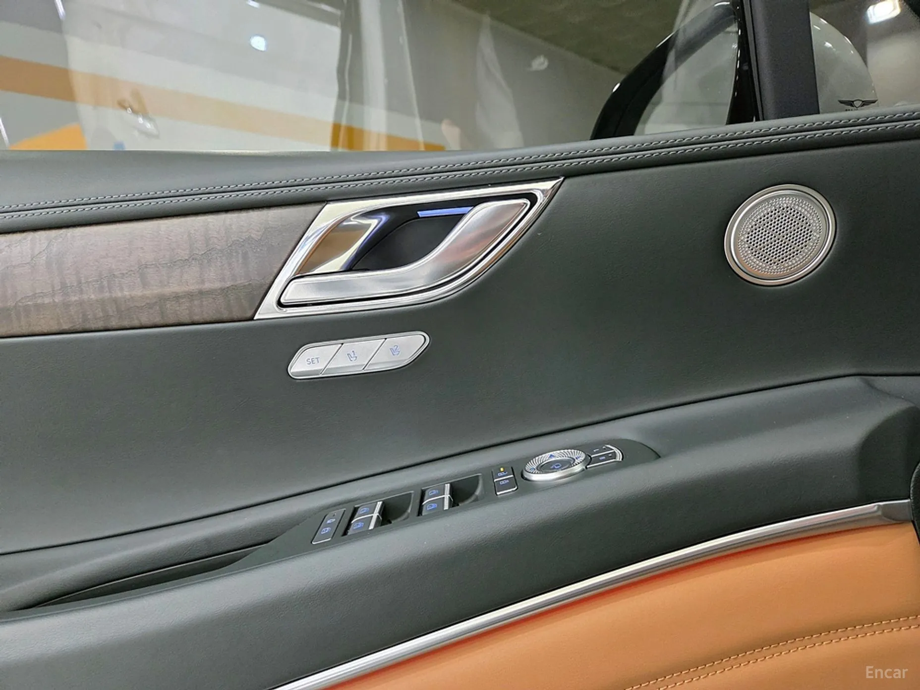 Genesis GV80 превью 14