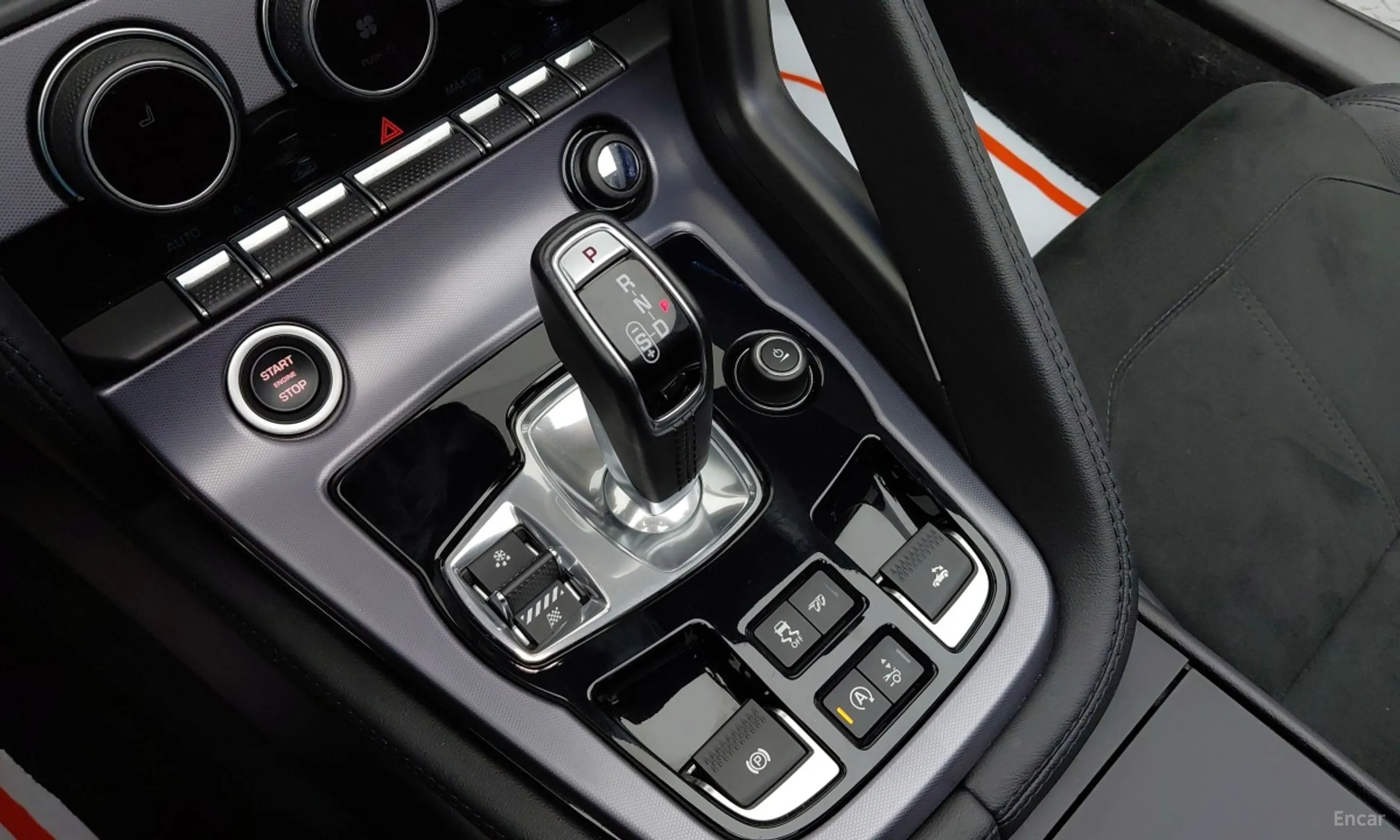 Jaguar F-TYPE превью 18