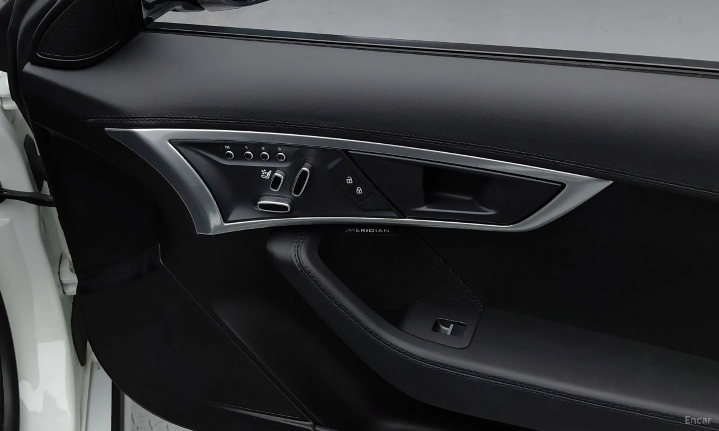 Jaguar F-TYPE превью 9