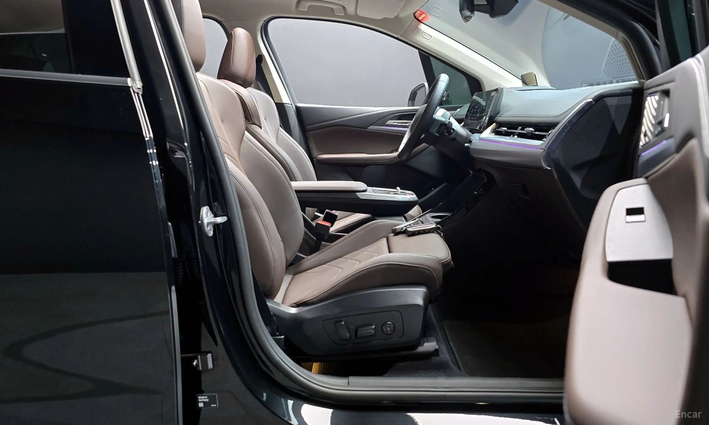 BMW 2 Series Active Tourer (U06) превью 10