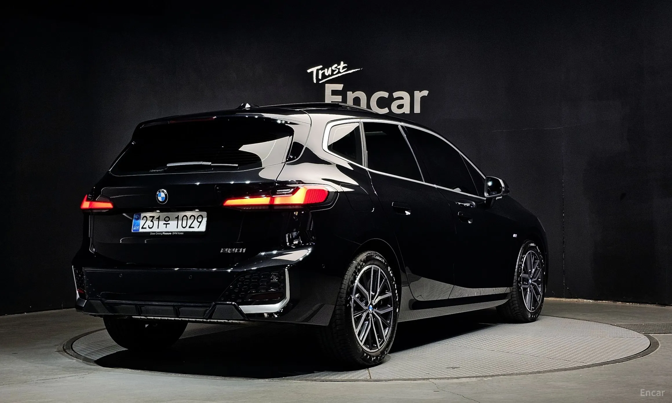 BMW 2 Series Active Tourer (U06) превью 2