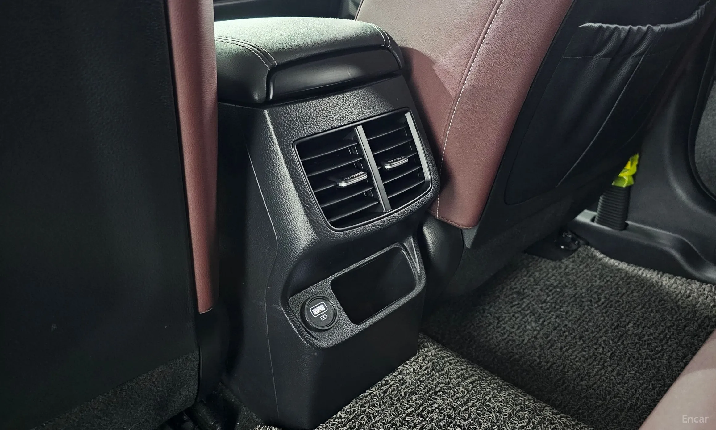 Kia Seltos превью 19