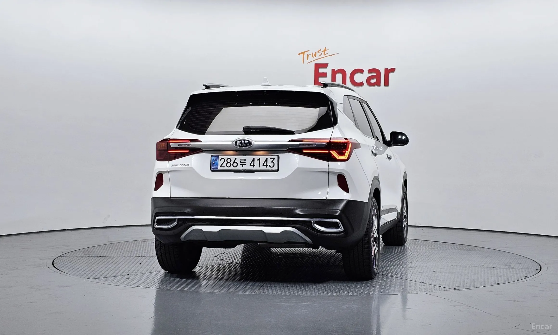 Kia Seltos превью 4