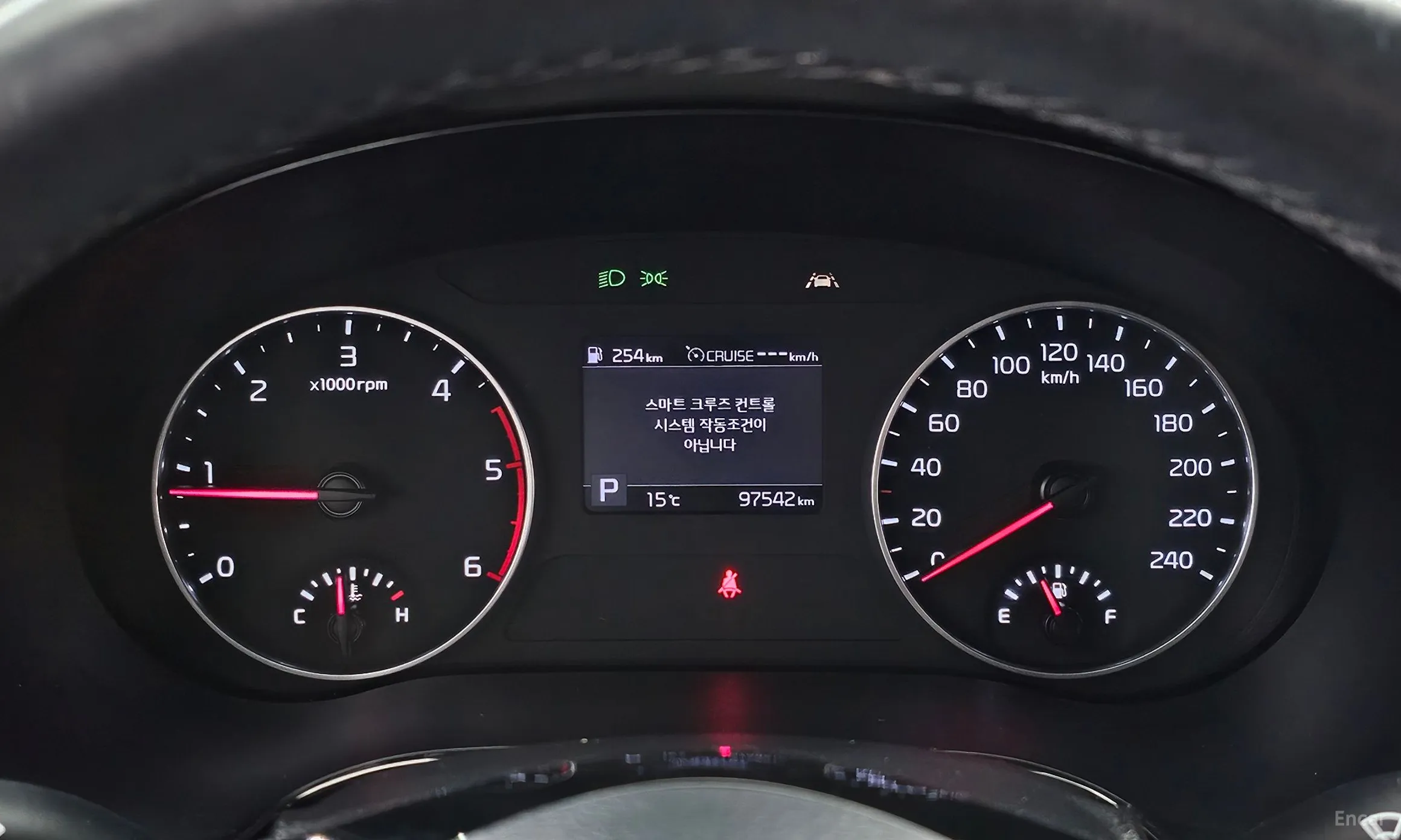 Kia Seltos превью 8