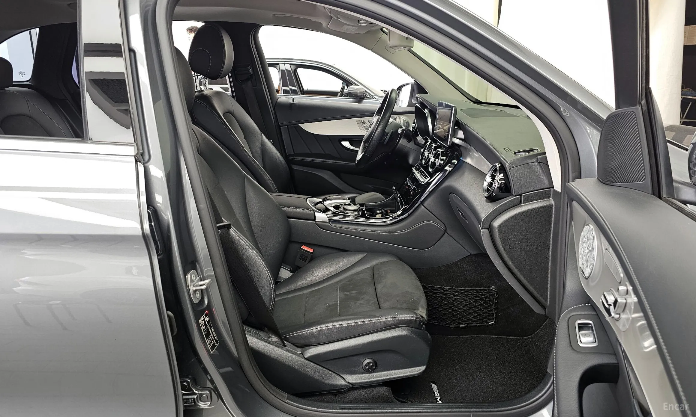Mercedes Benz GLC-Class X253 превью 11