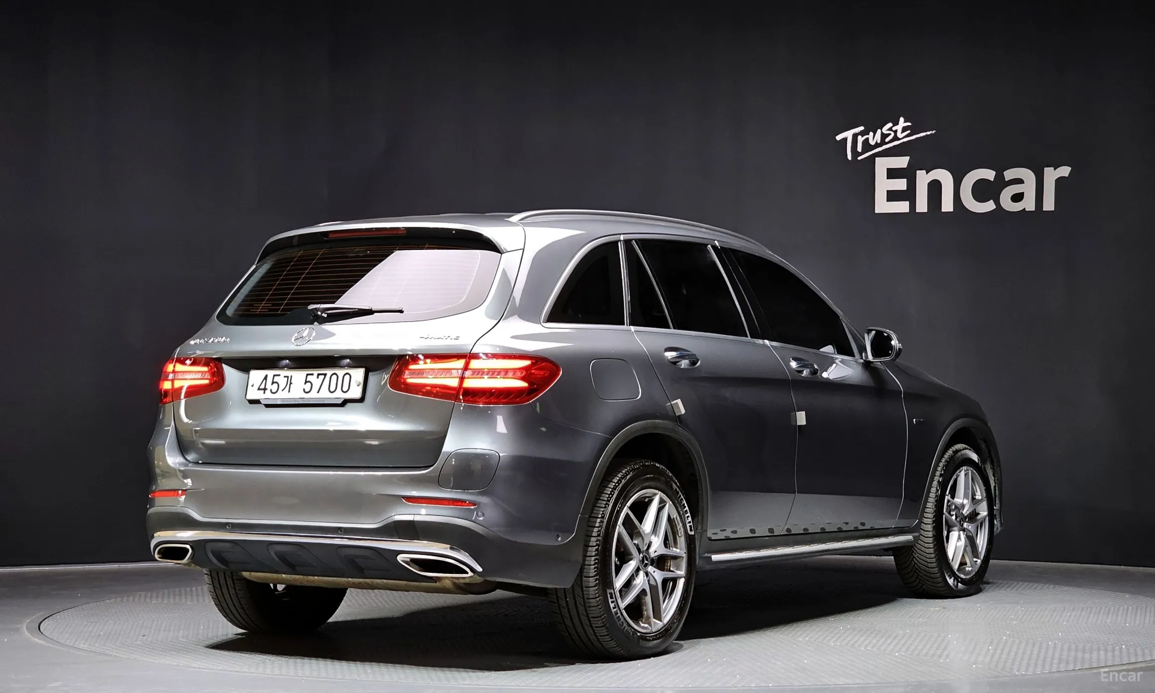 Mercedes Benz GLC-Class X253