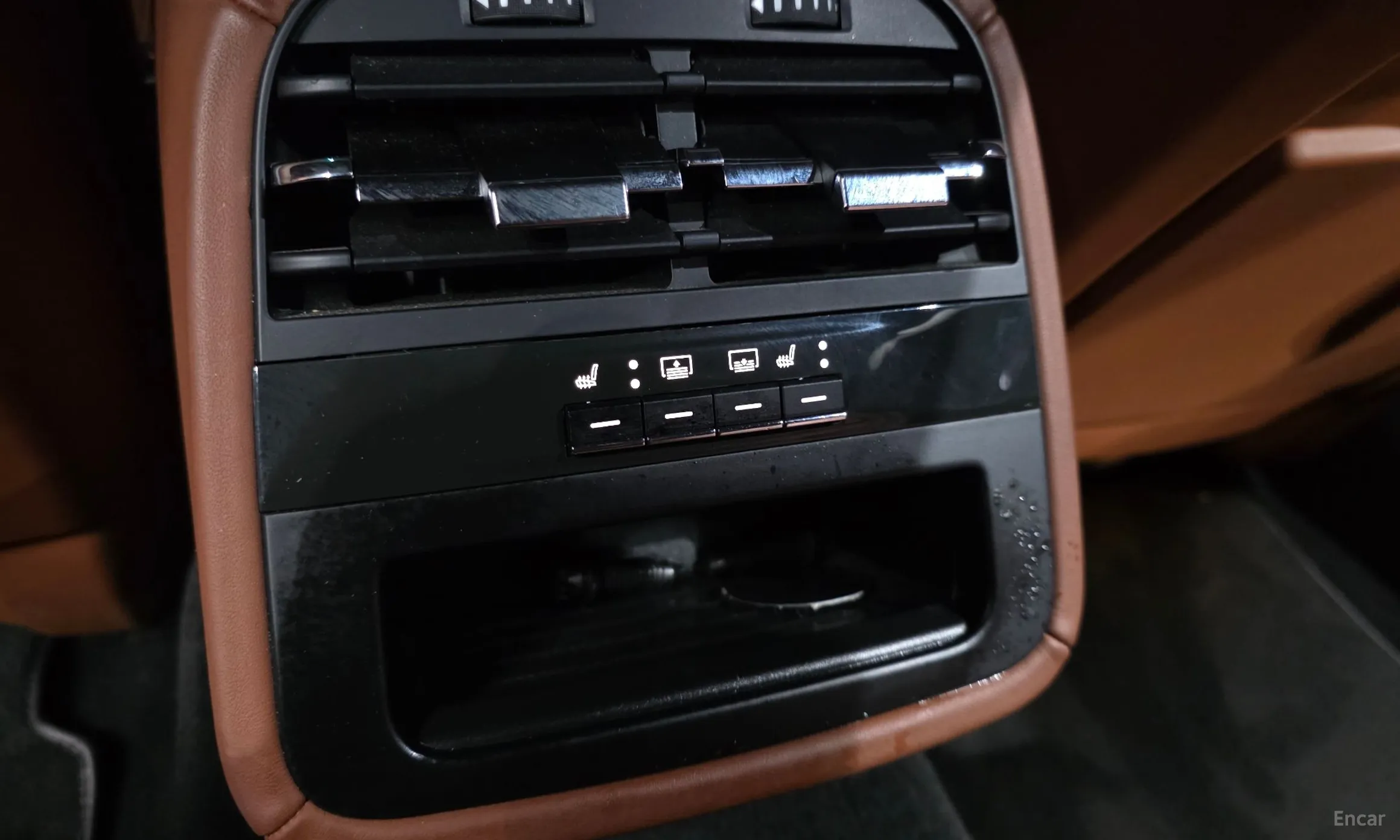 Maserati Quattroporte превью 19