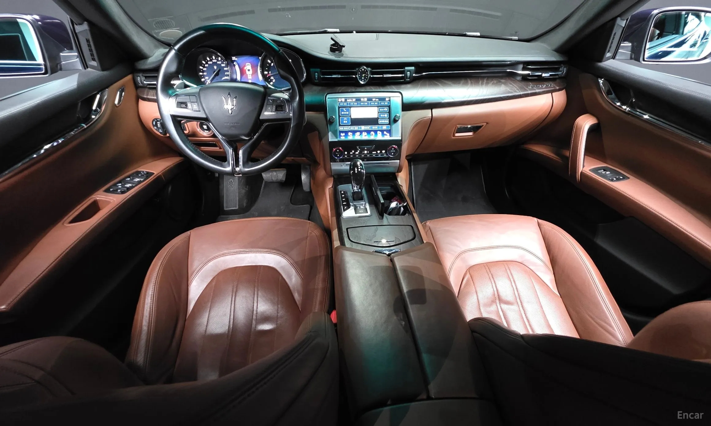 Maserati Quattroporte превью 7