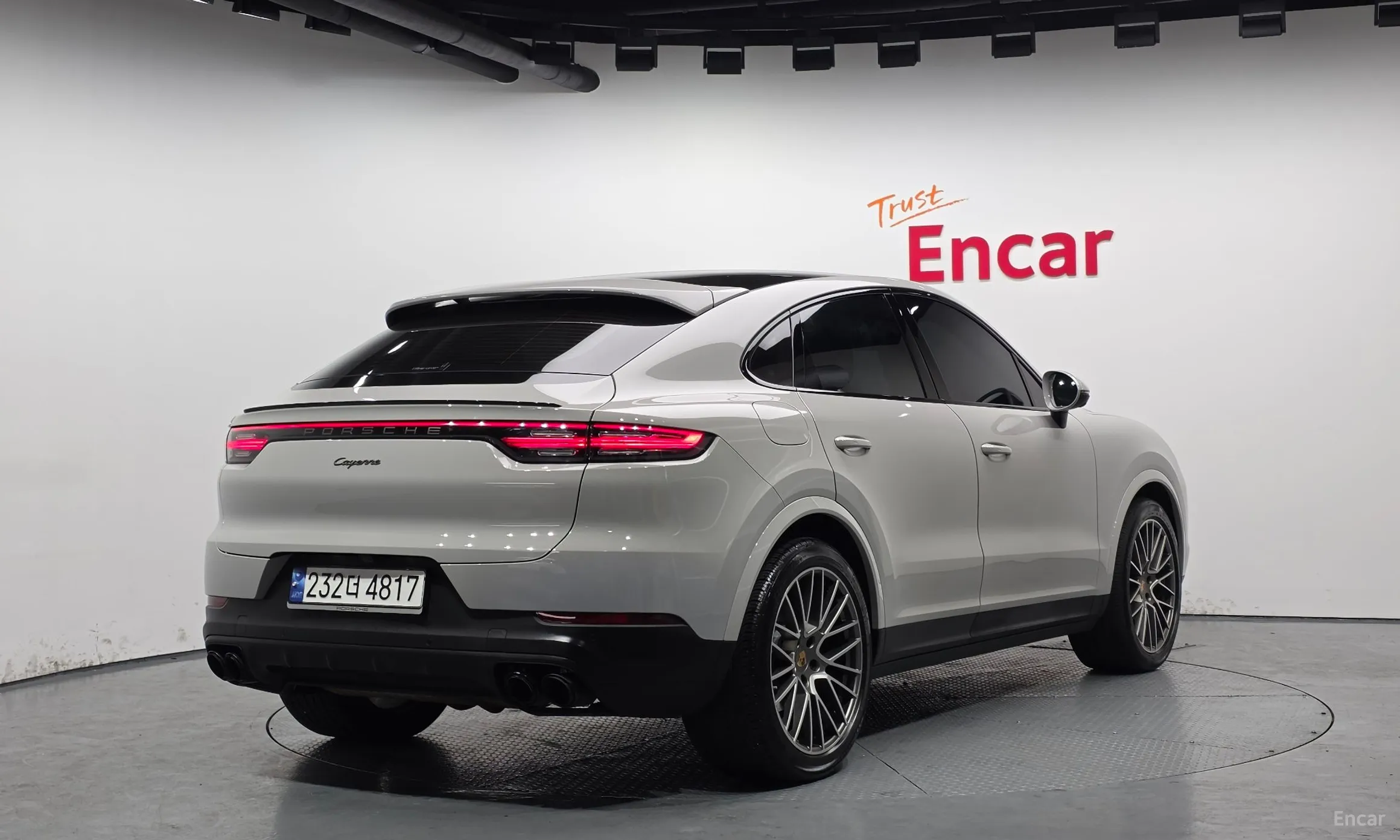 Porsche Cayenne (PO536) превью 2