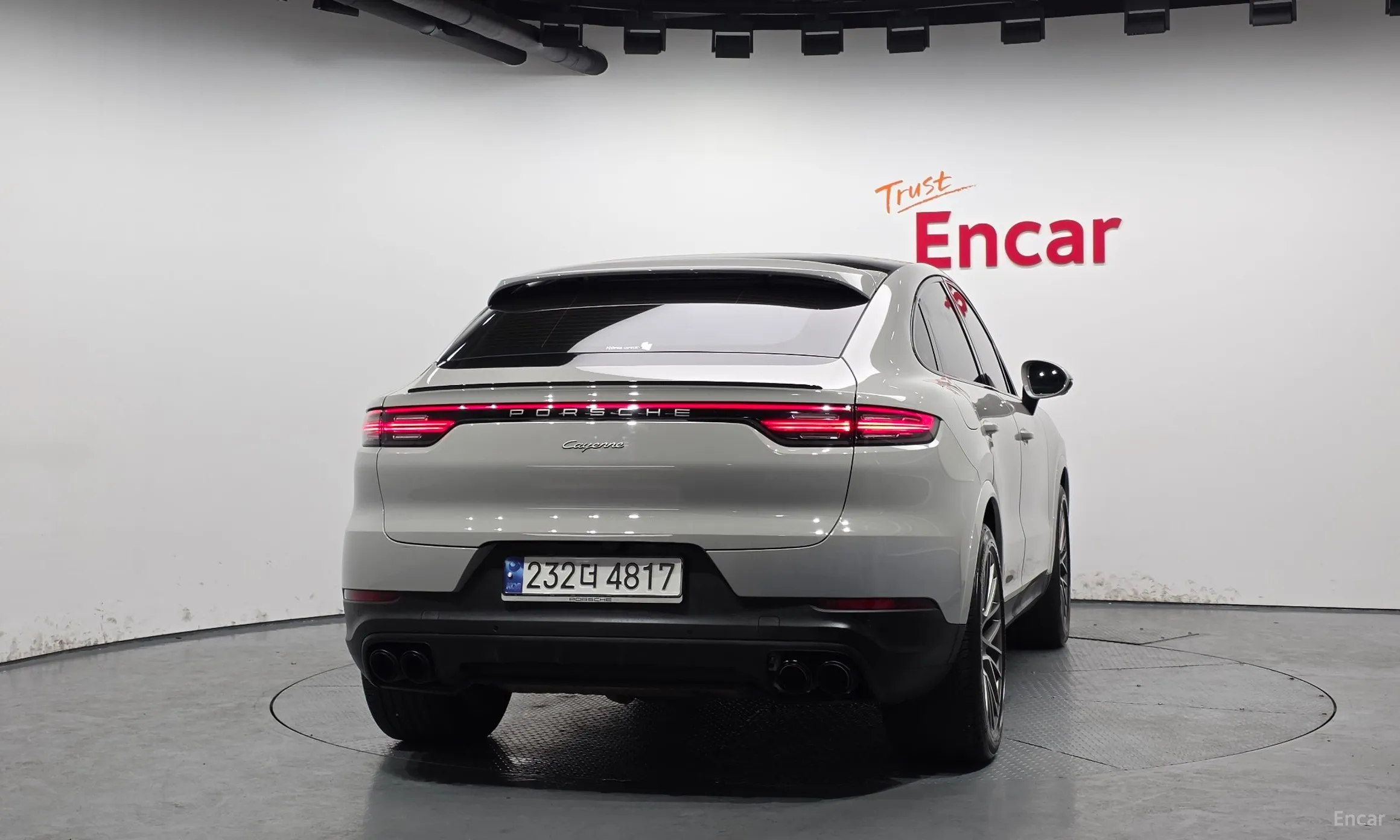 Porsche Cayenne (PO536) превью 4