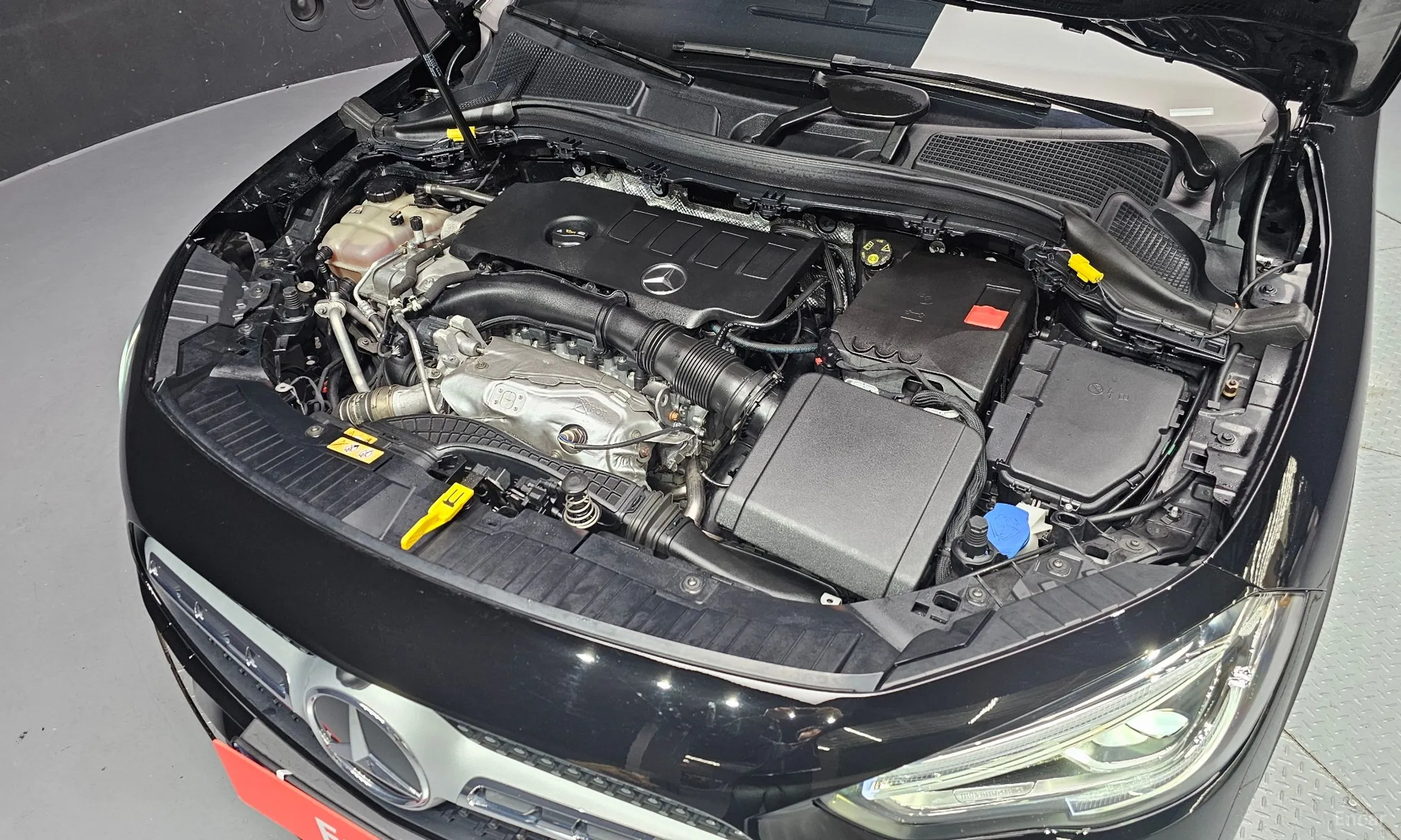 Mercedes Benz GLA-Class H247 превью 6