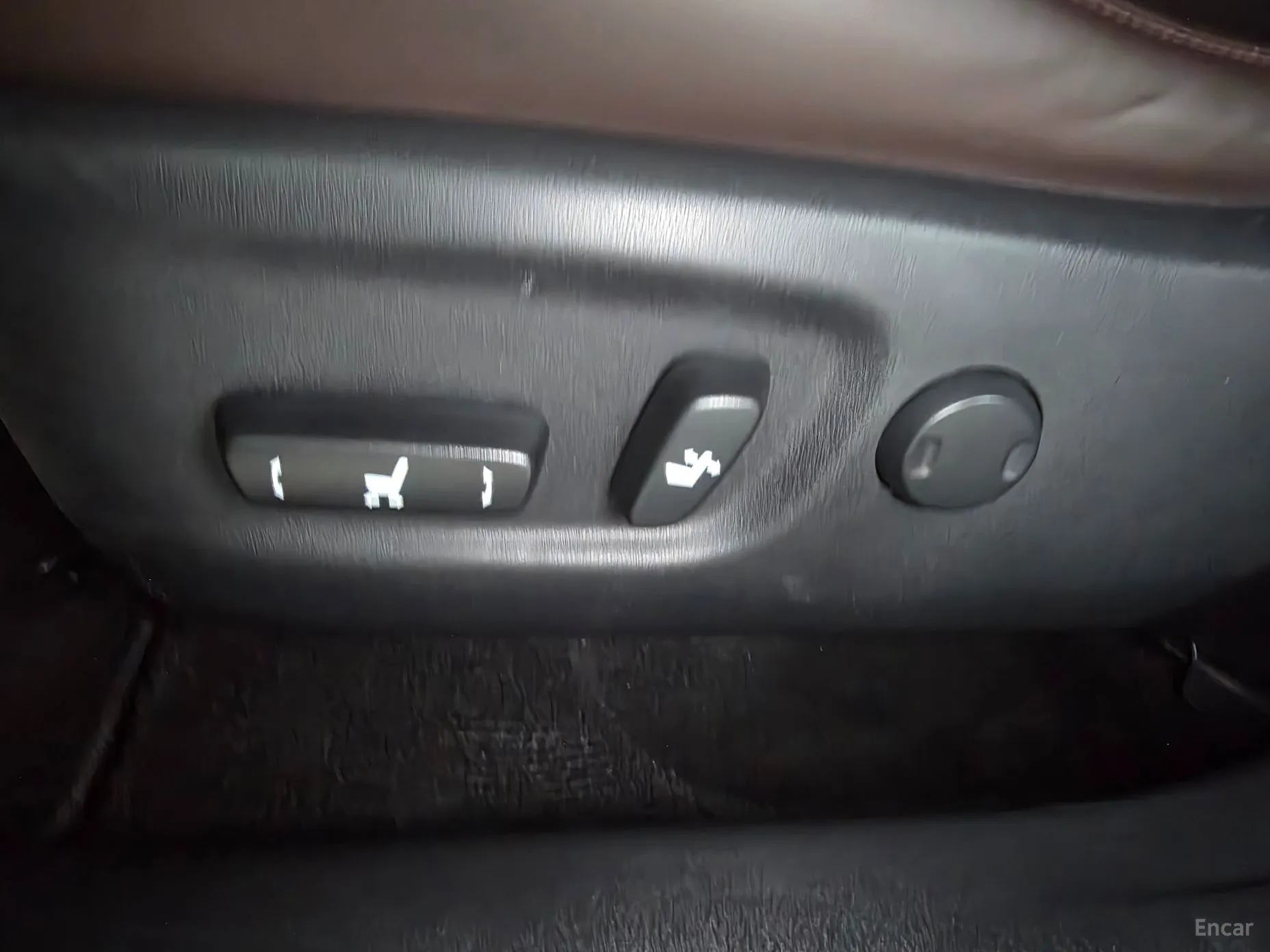 Lexus CT200h превью 13