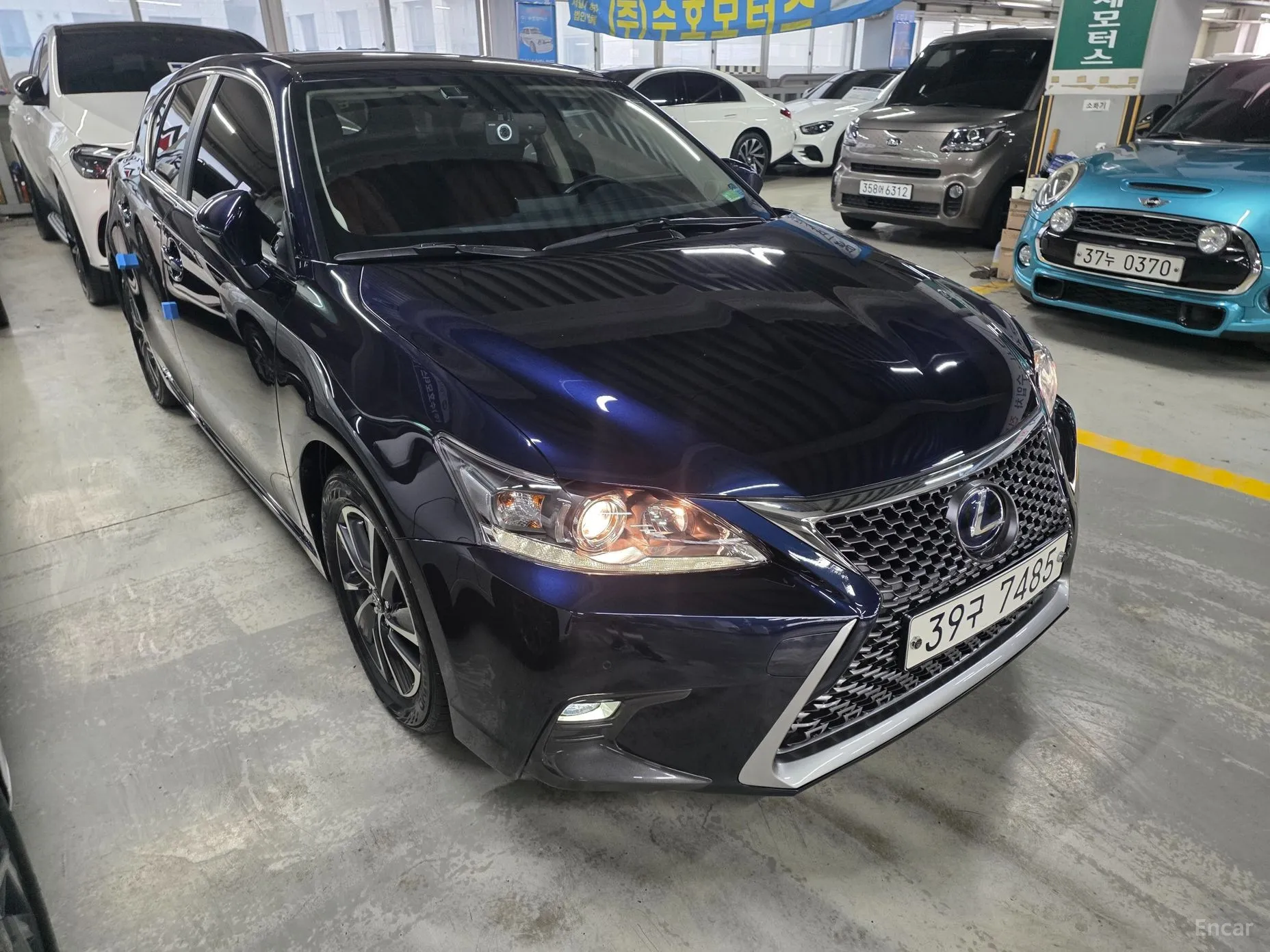 Lexus CT200h превью 17