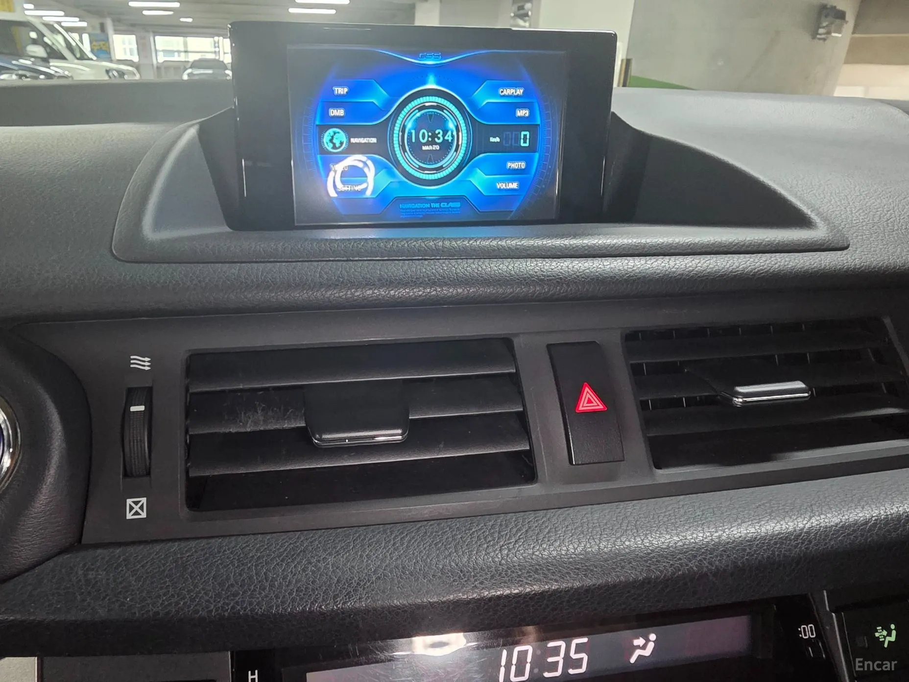 Lexus CT200h превью 9