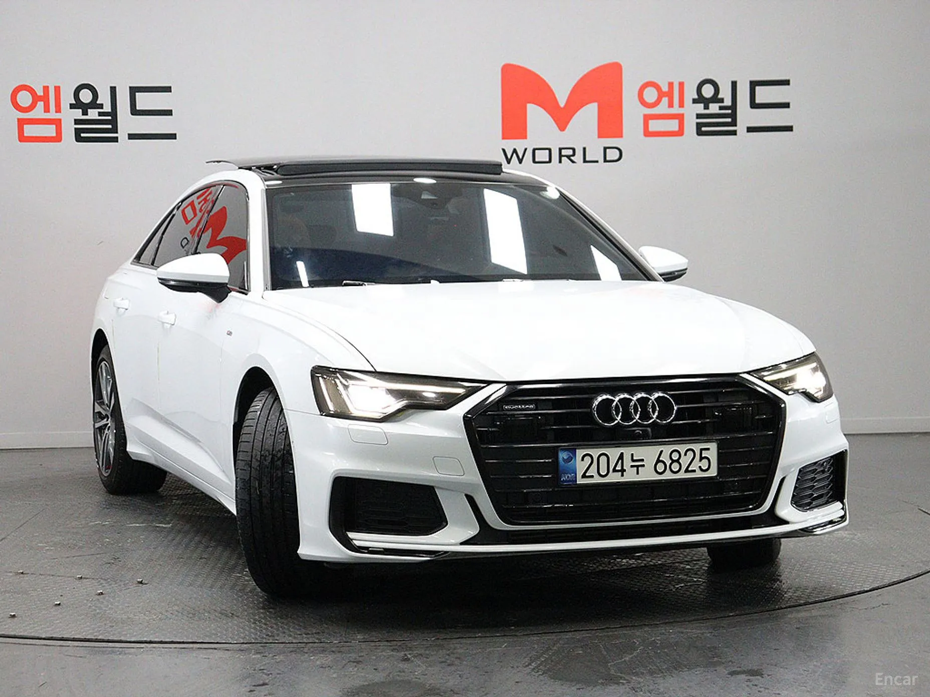 Audi A6 (C8) превью 3