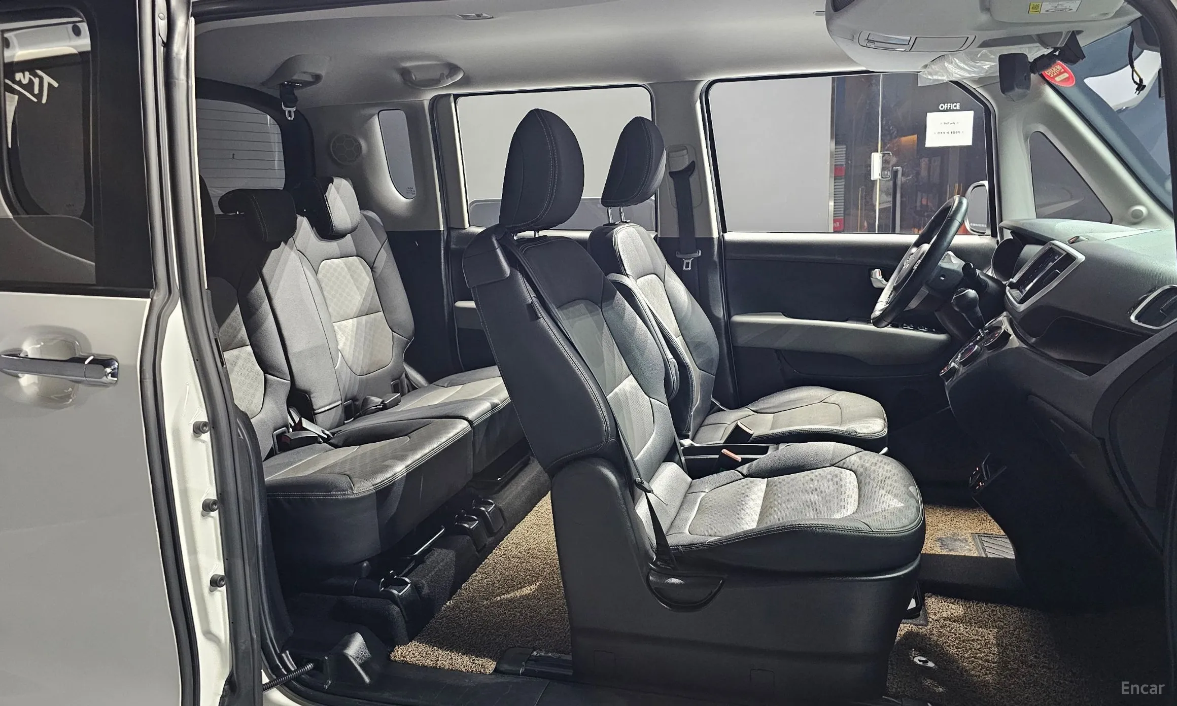 Kia Ray превью 10