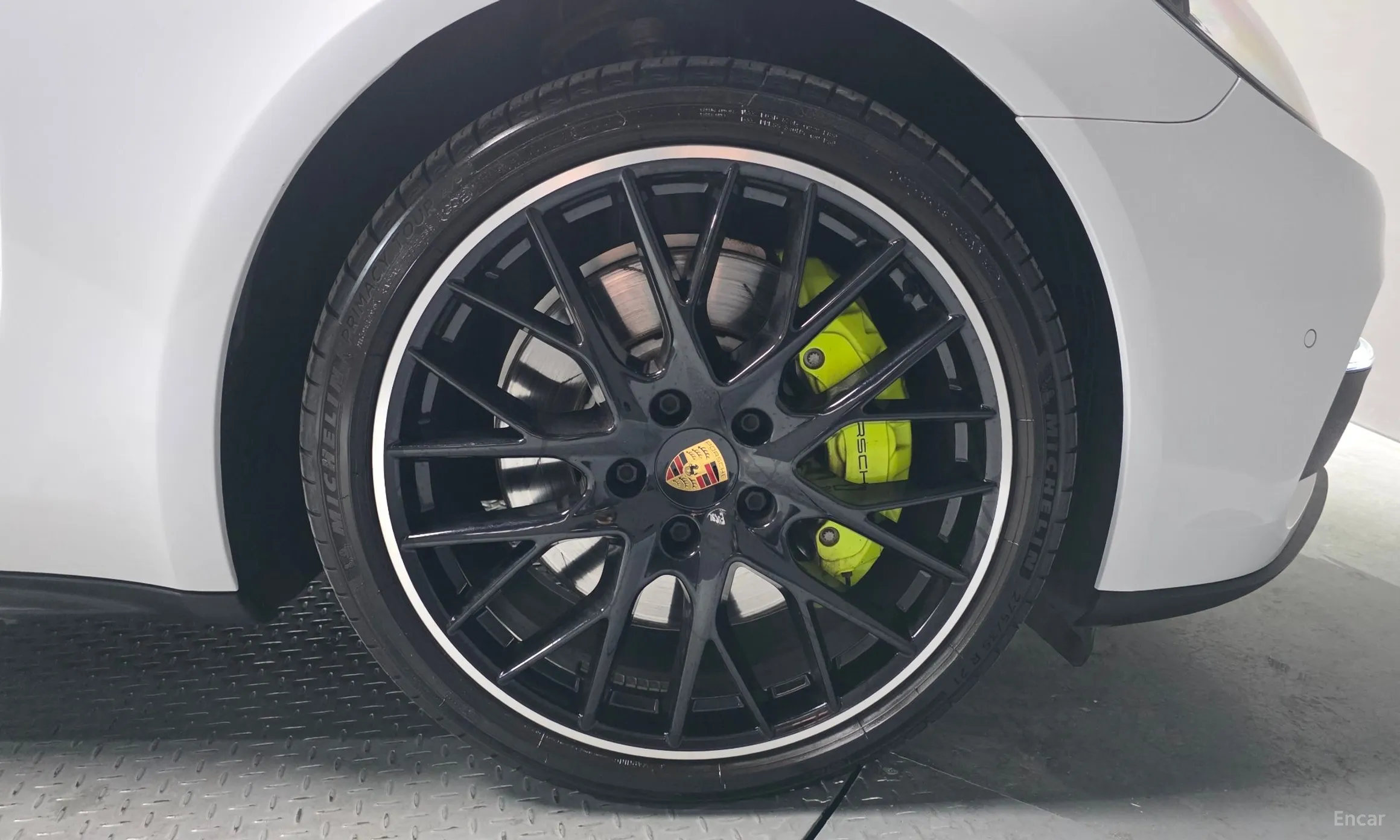 Porsche Panamera (971) превью 5