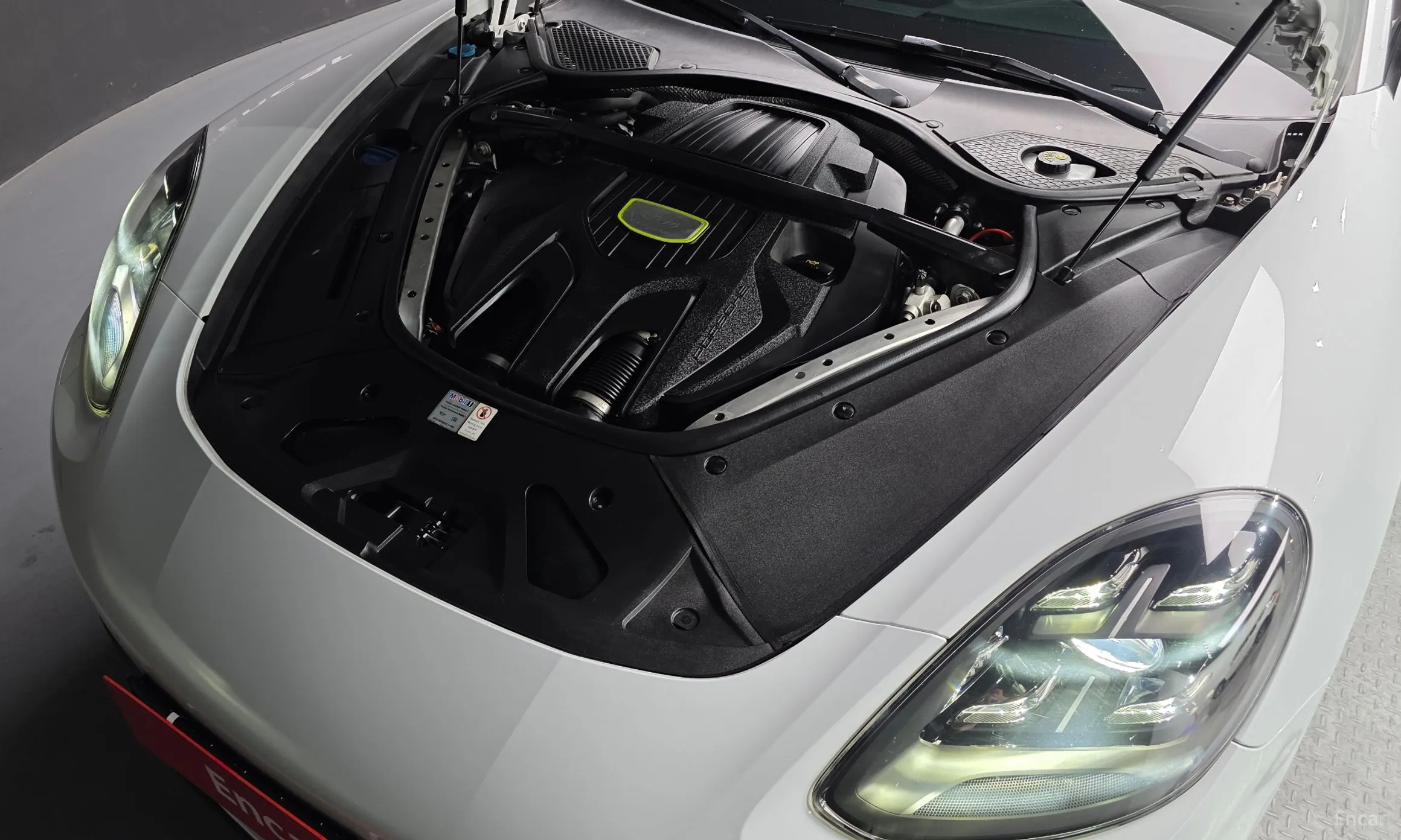 Porsche Panamera (971) превью 6