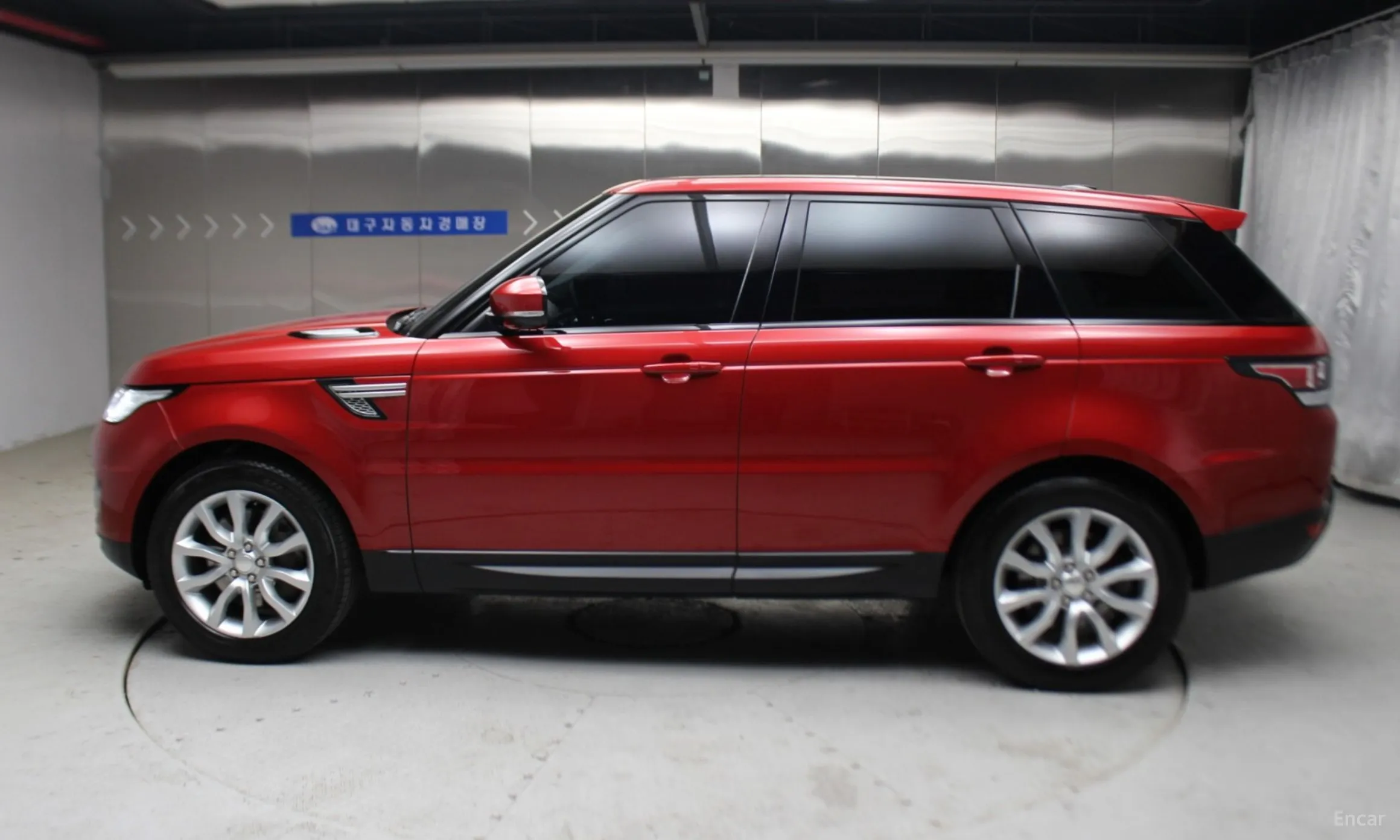 Land Rover Range Rover Sport 2nd Generation превью 19