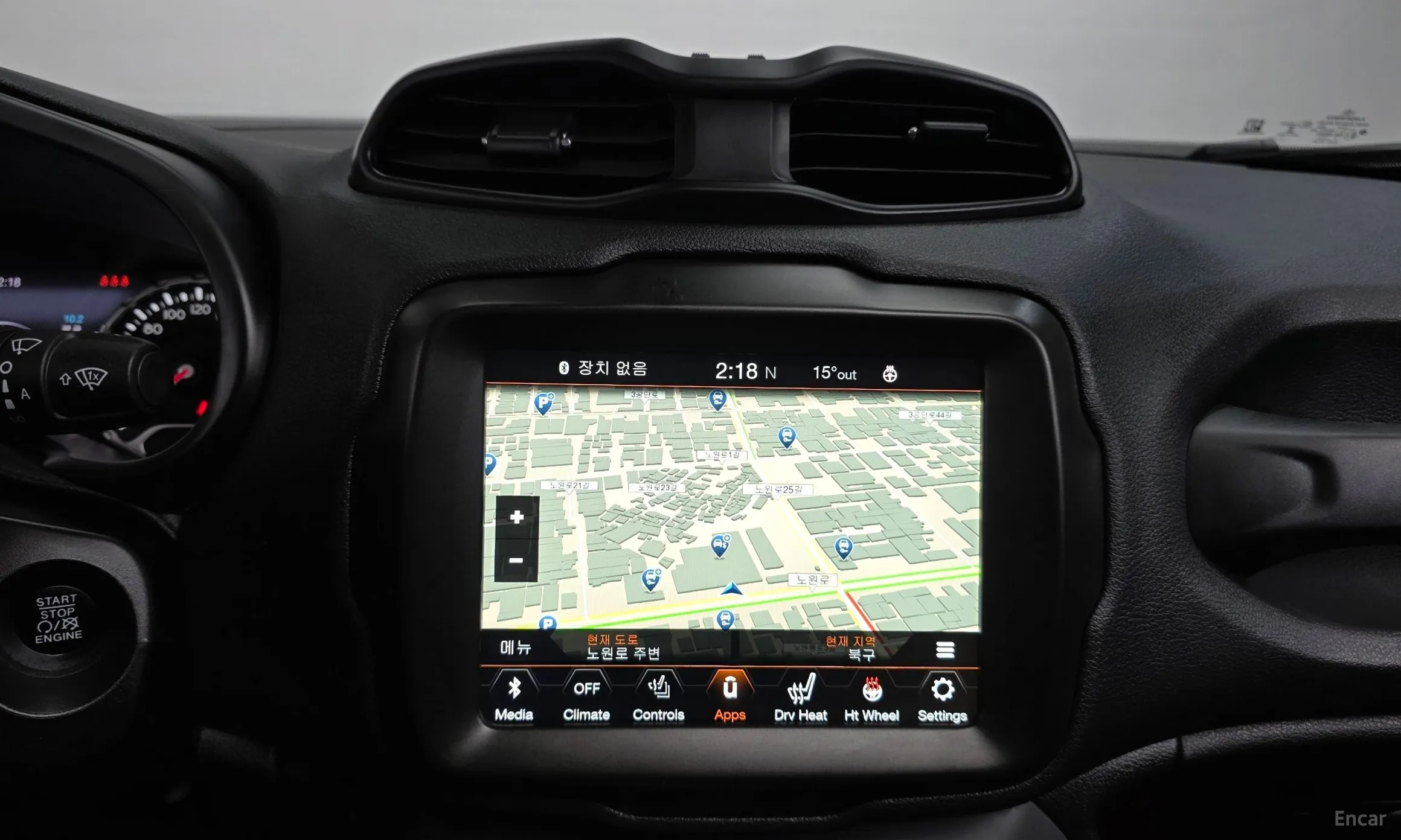 Jeep Renegade превью 13