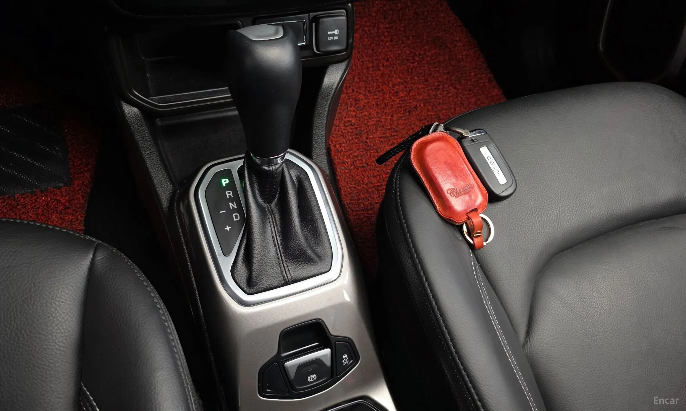 Jeep Renegade превью 15