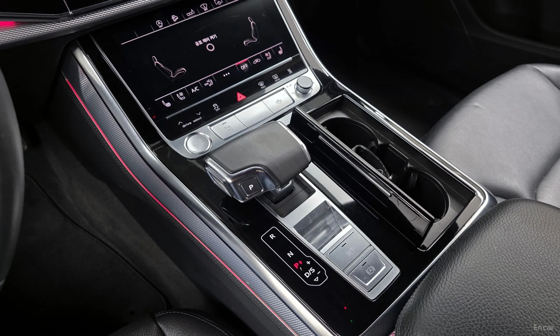 Audi Q8 (4M) превью 9