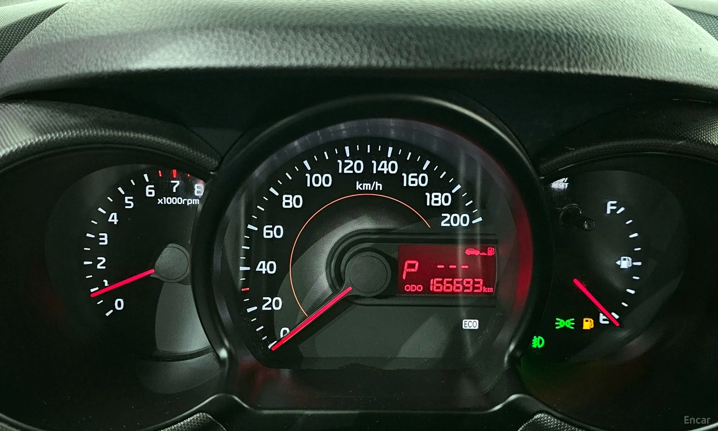 Kia Ray превью 8